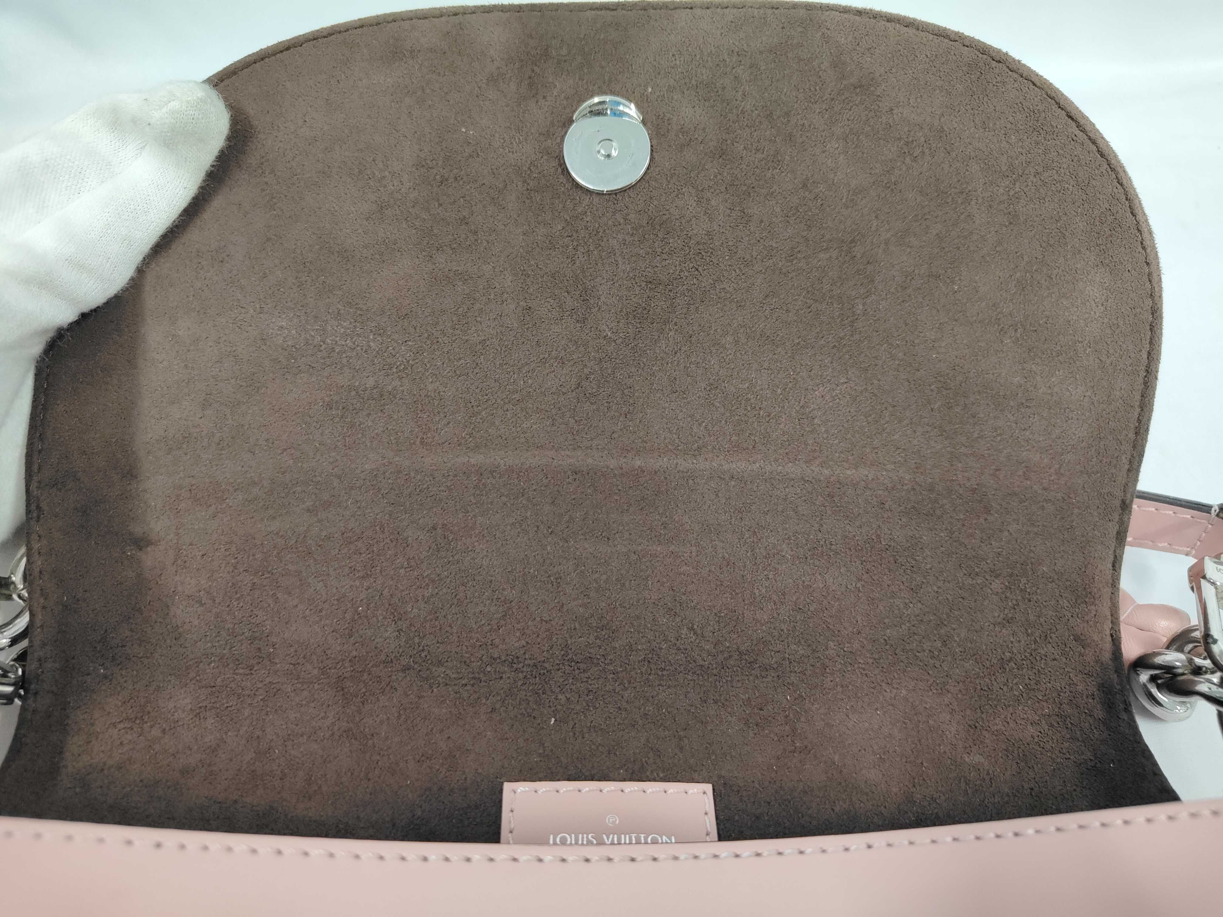 Epi LV Epi Luna Rose Ballerine Shoulder Bag — view 8