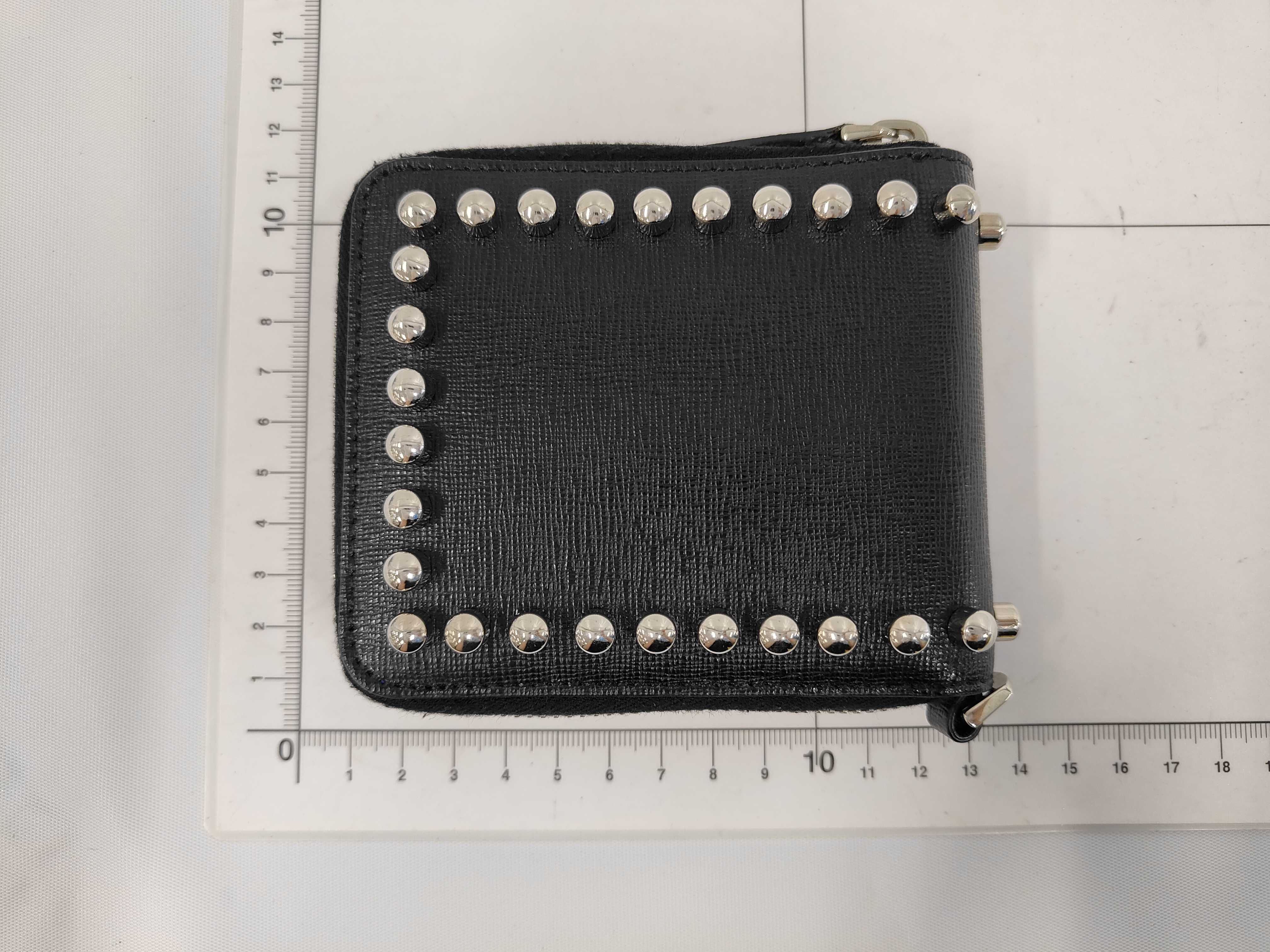 Carlito Round Zip Wallet — view 2