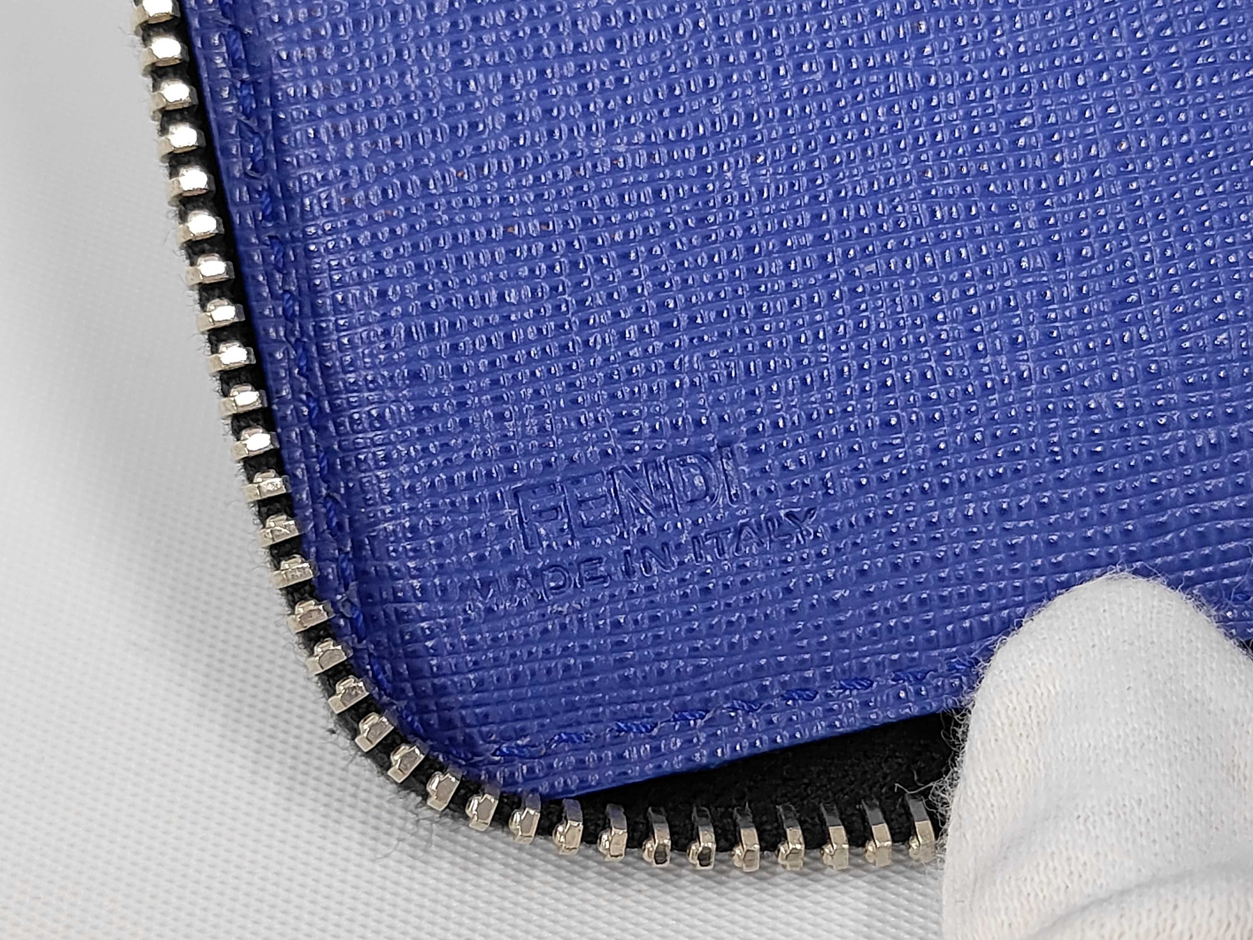 Carlito Round Zip Wallet — view 6