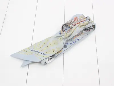 scarf