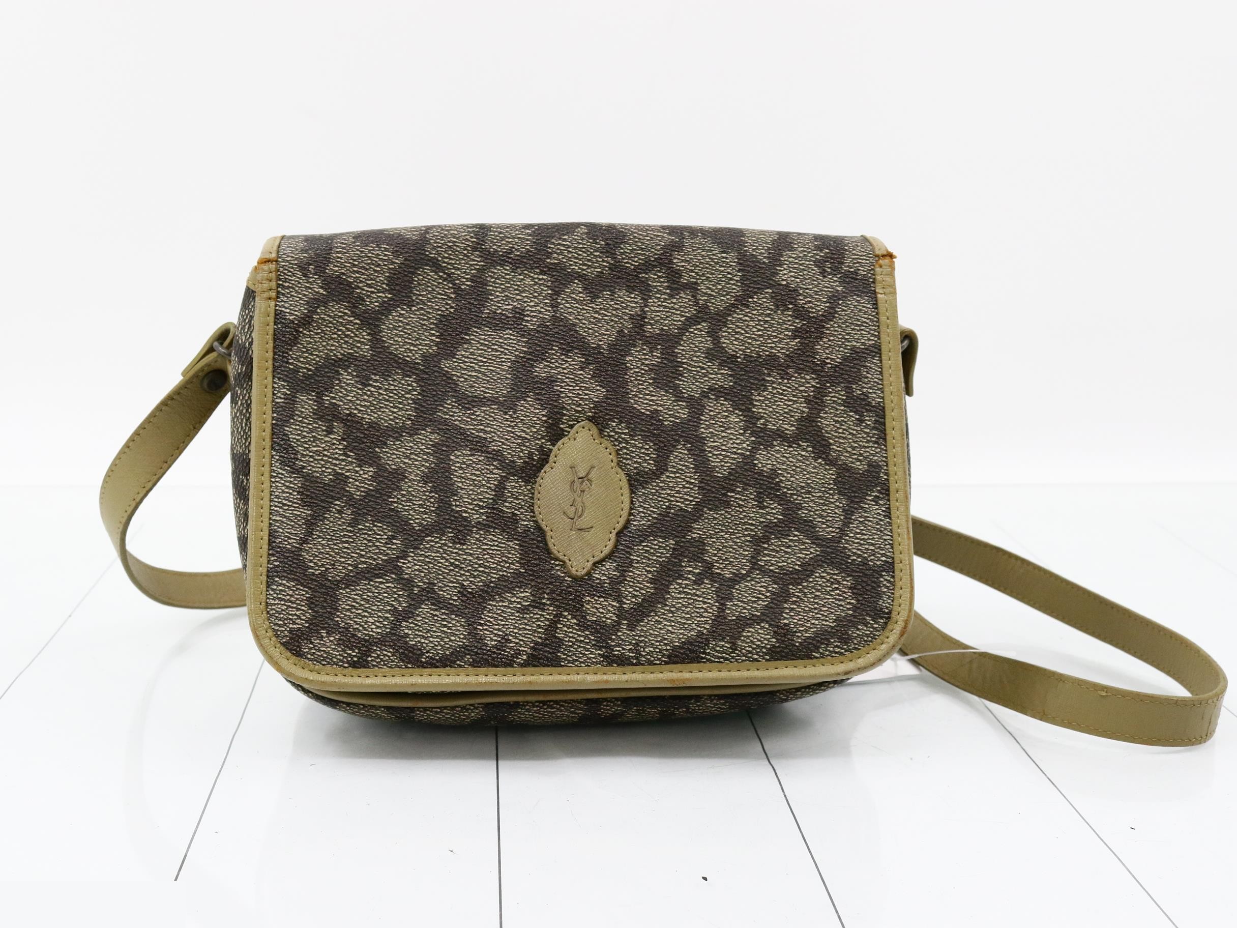 shoulder bag