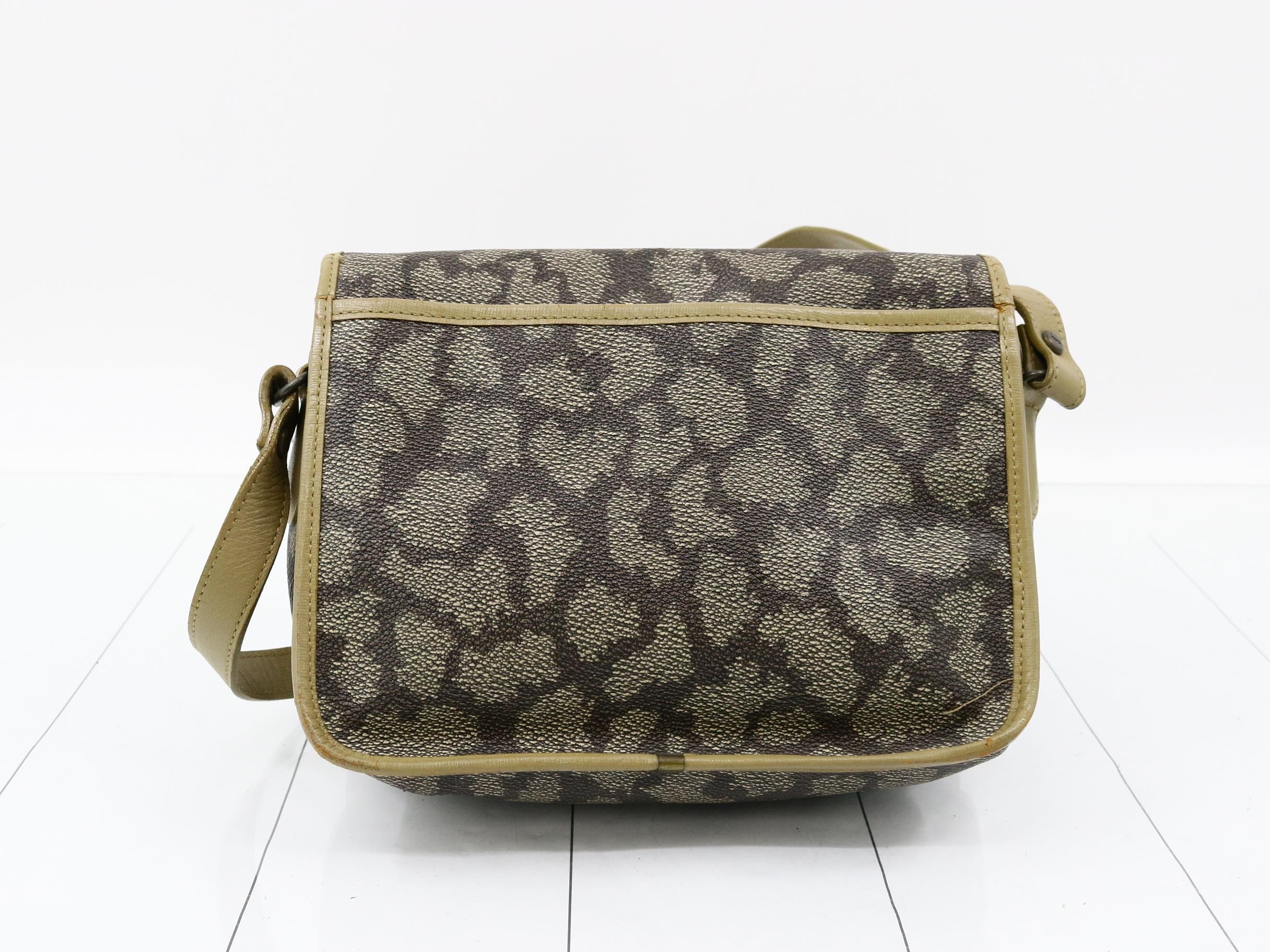 shoulder bag — view 2