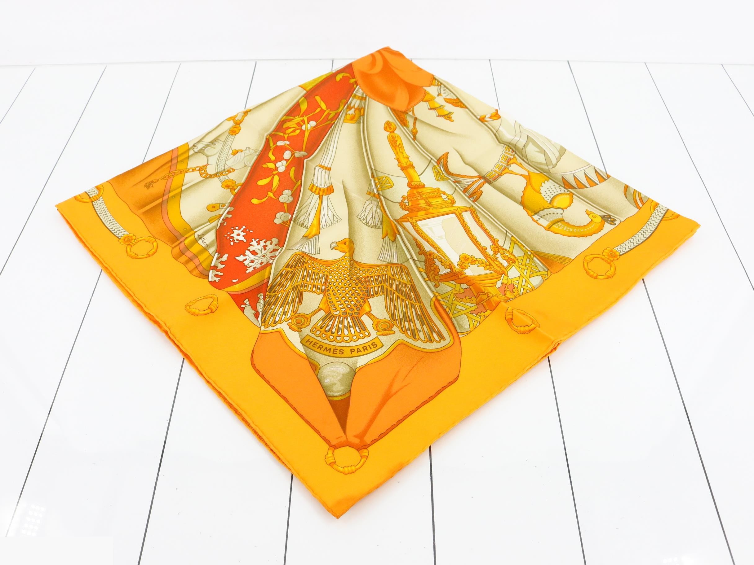 Carre 90 Soleil de soie scarf