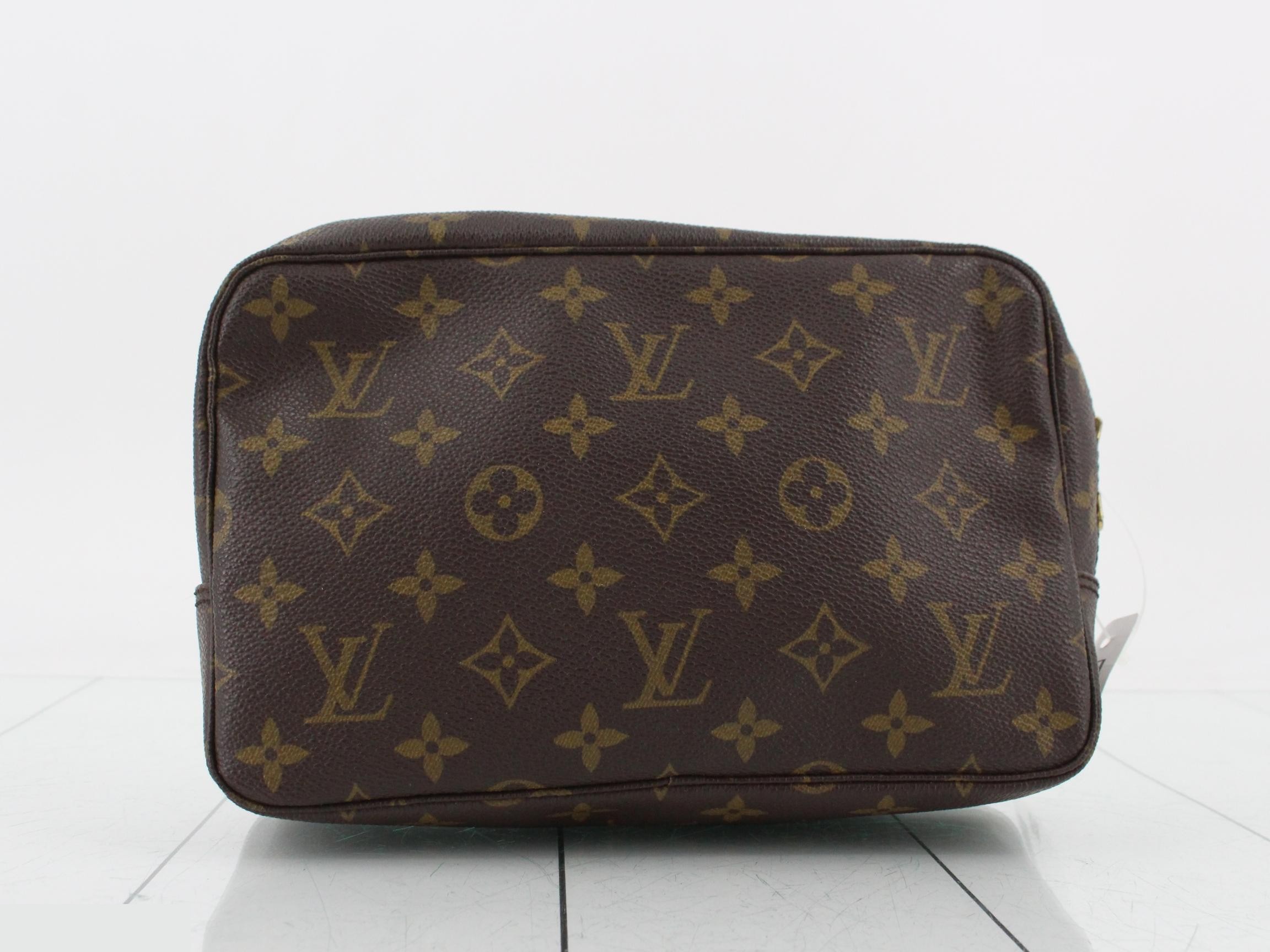 Truth Toilette 23 Clutch Bag — view 2