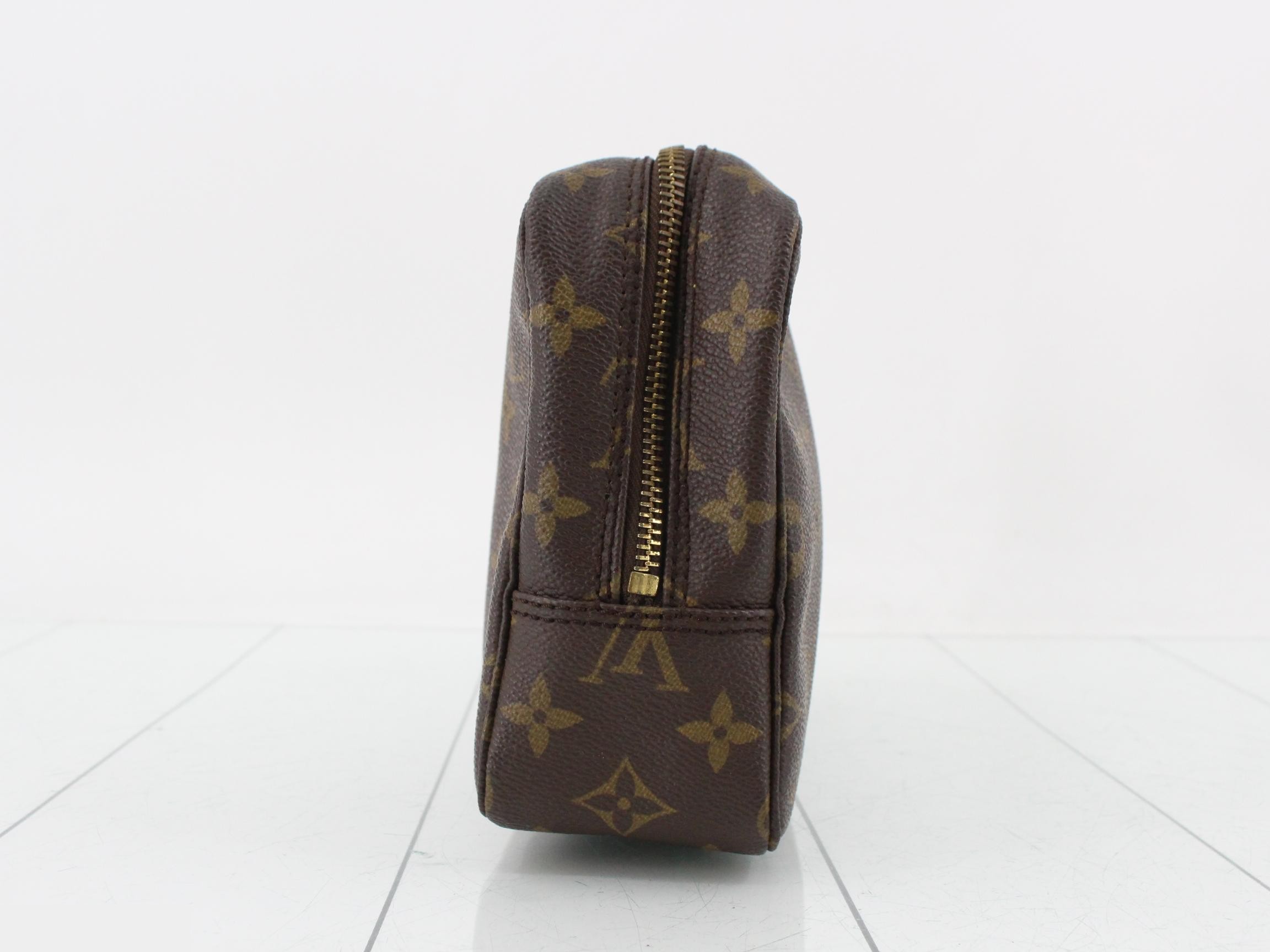 Truth Toilette 23 Clutch Bag — view 3