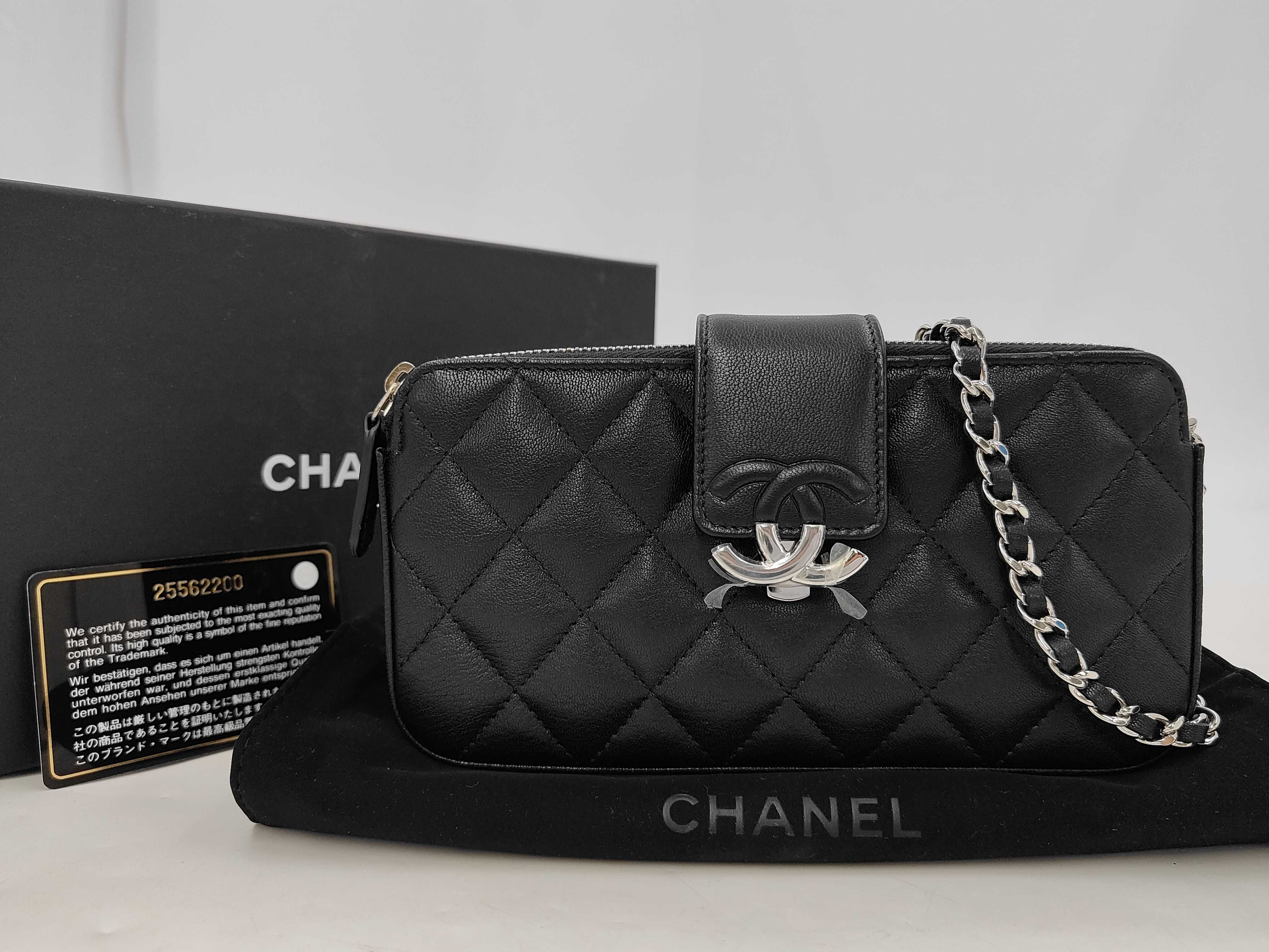 Half Coco Matelassé Chain Wallet Shoulder Bag