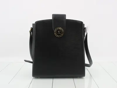 leather shoulder bag