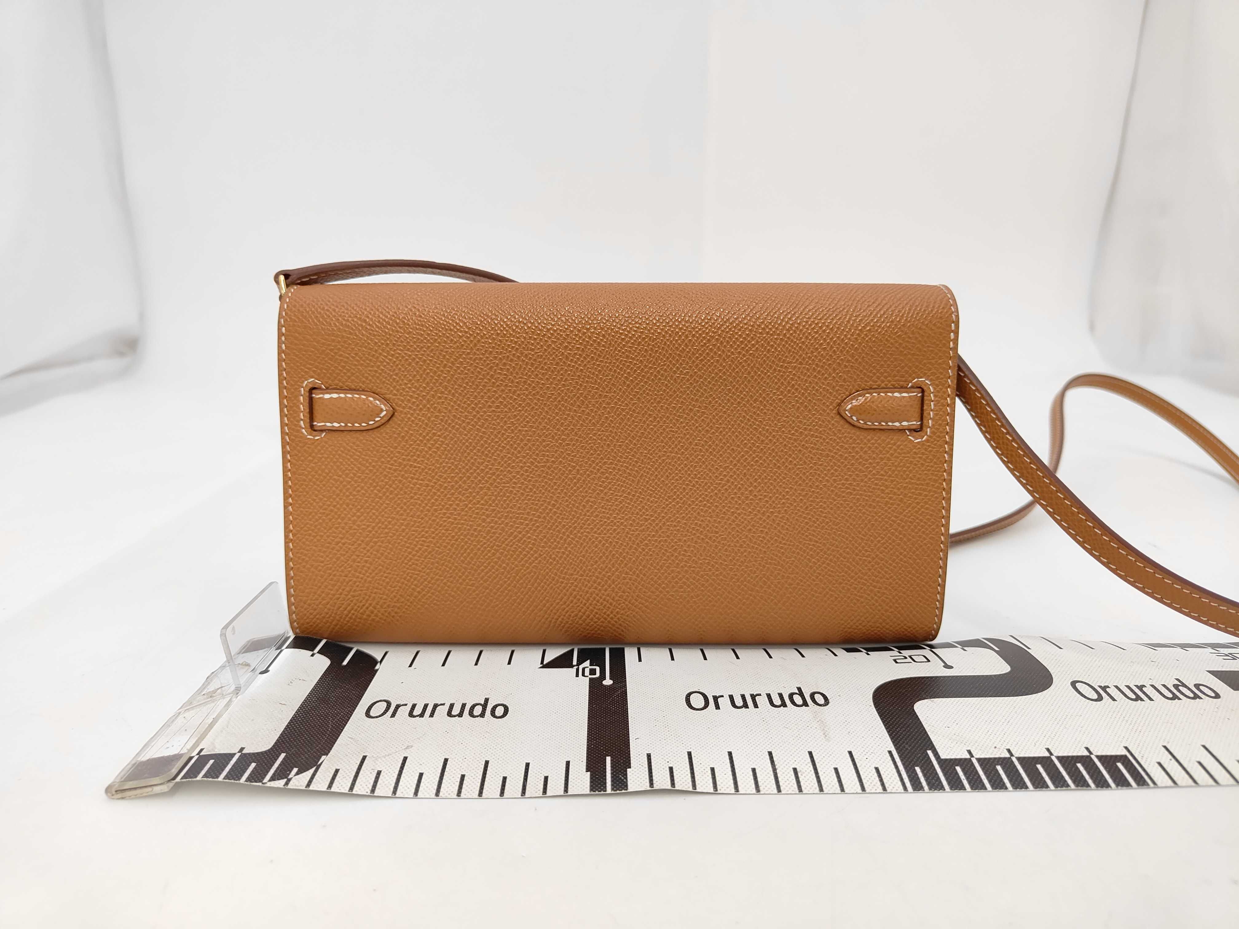 Shoulder Wallet Kelly Wallet Long To Go Veau Epsom Gold U Stamp Wallet — view 2