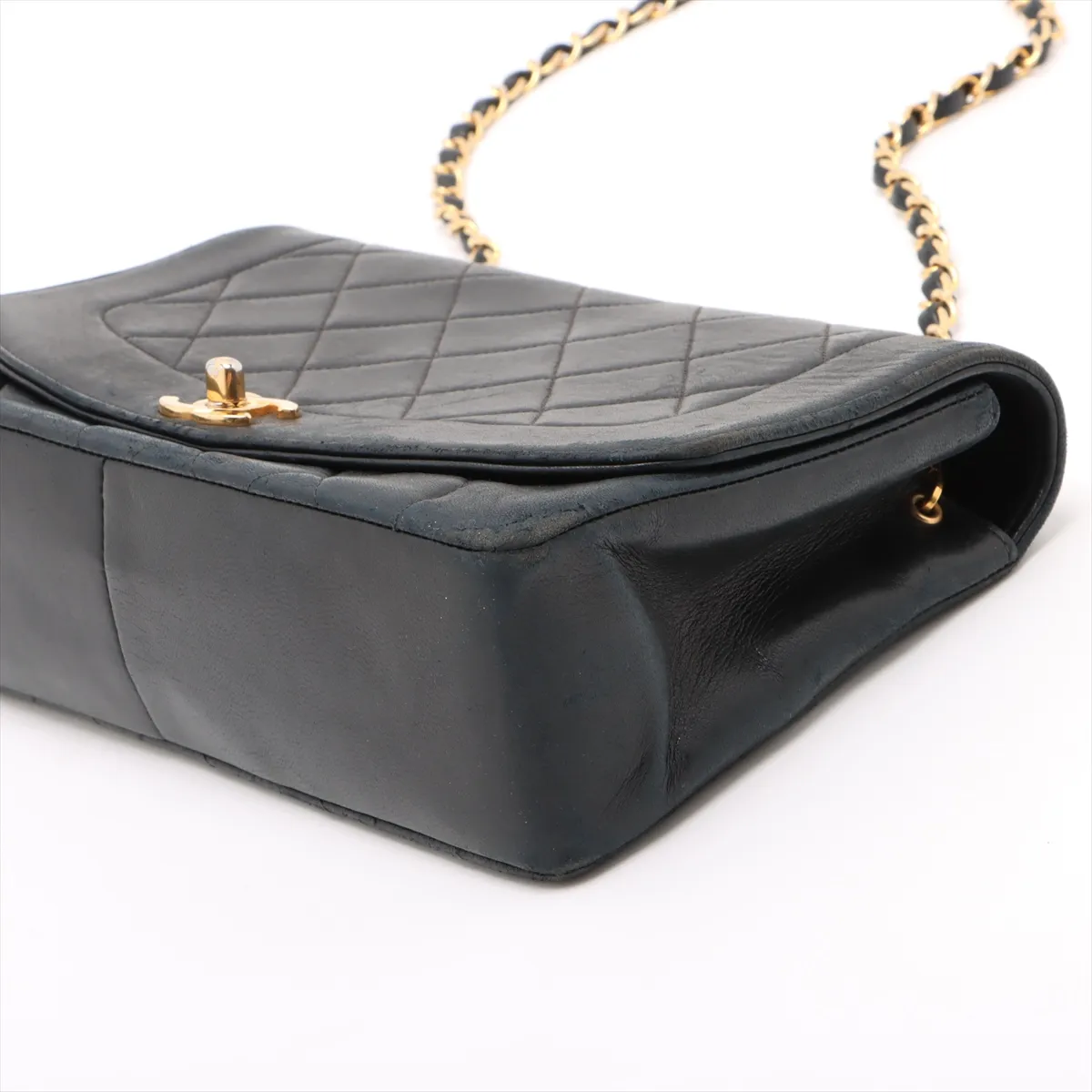 Matelasse Lambskin Single Flap Single Chain Bag Diana Flap Black Gold Hardware 5149442 No. 5 — view 3