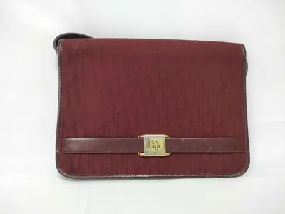 Trotter Shoulder Bag Red Shoulder Bag