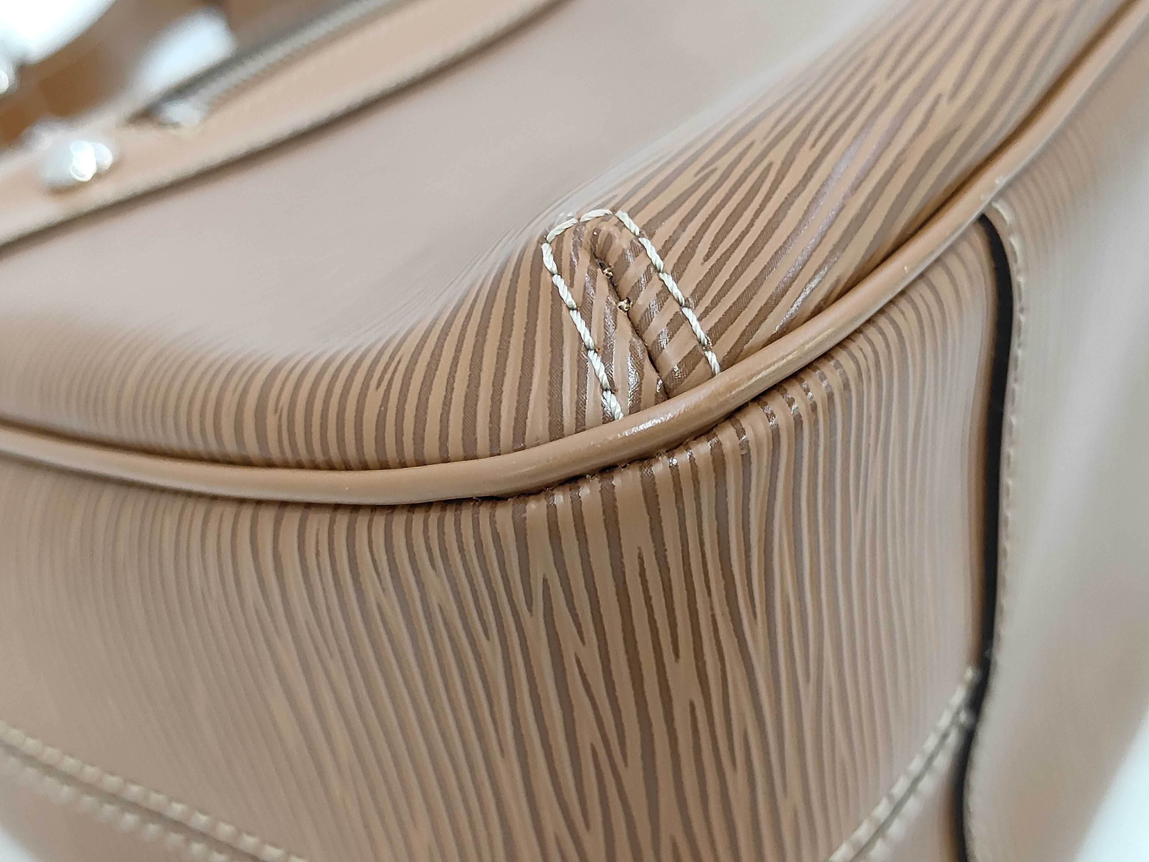 Epi Leather Shoulder Bag - Epi Leather Duren PM Shoulder Bag — view 4