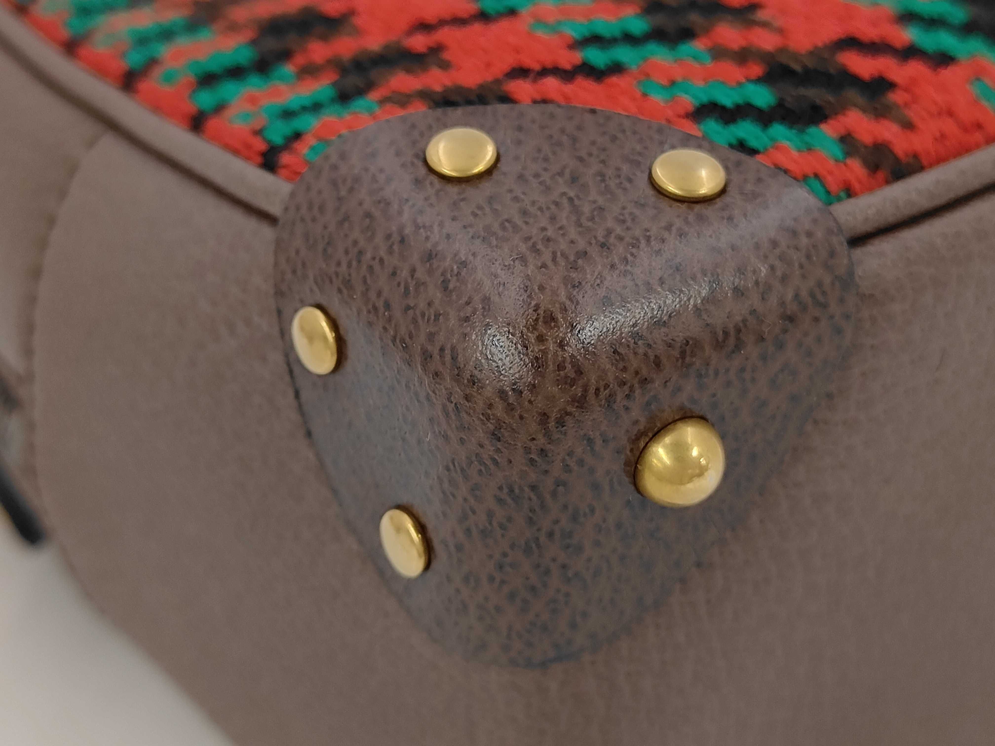 GG Shoulder Bag — view 3