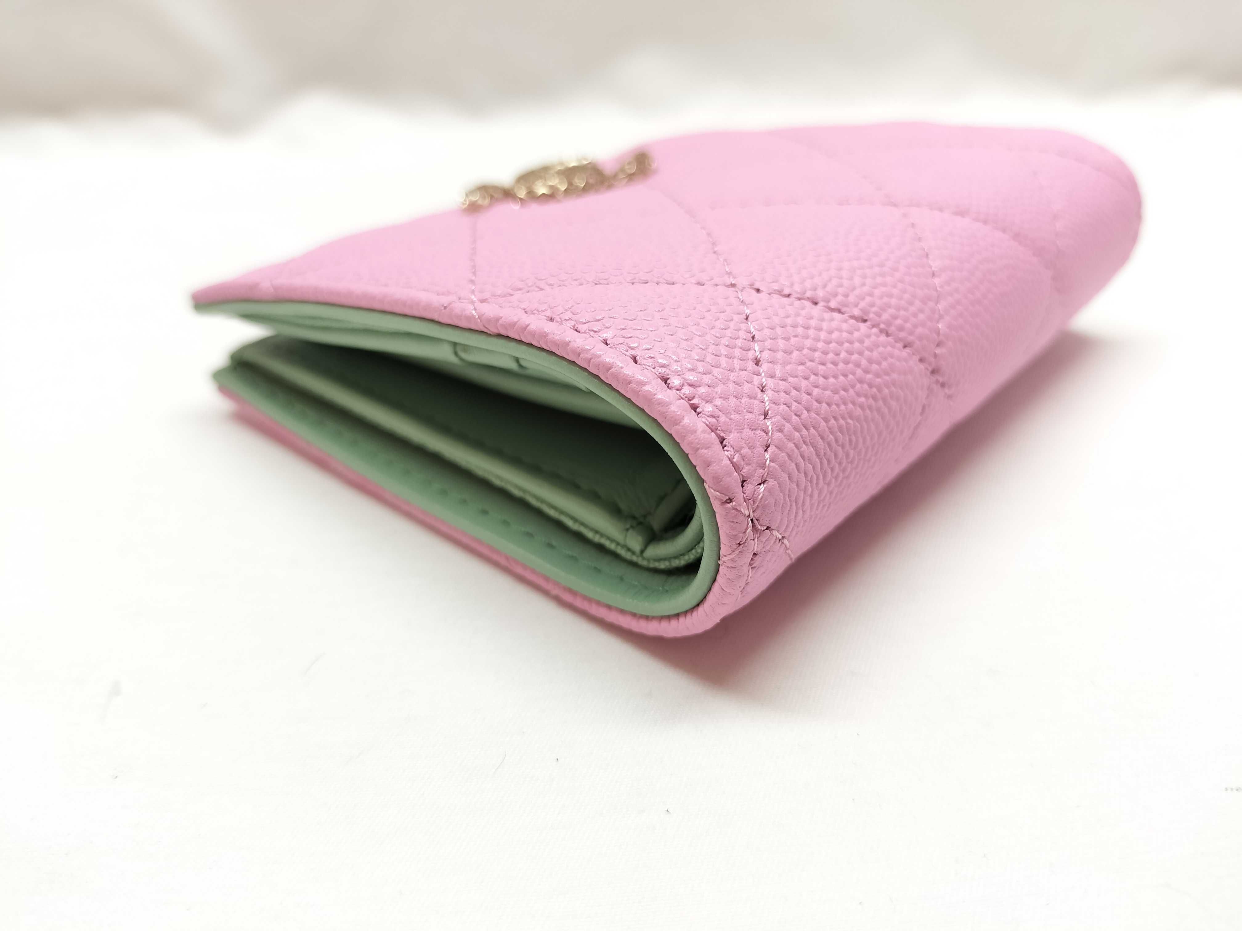 Mato Fold Wallet Caviar Coco Pink Wallet — view 3