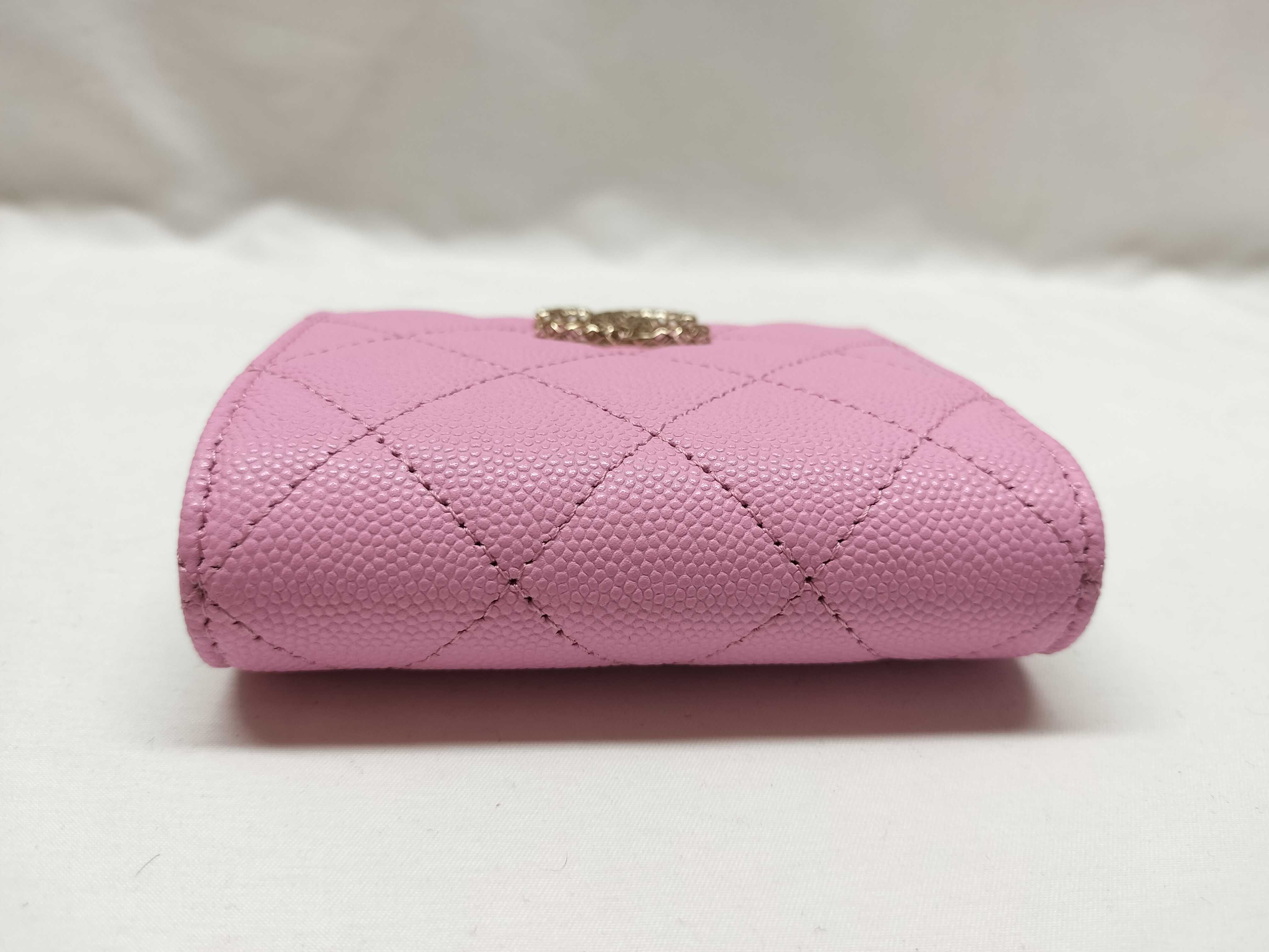 Mato Fold Wallet Caviar Coco Pink Wallet — view 4