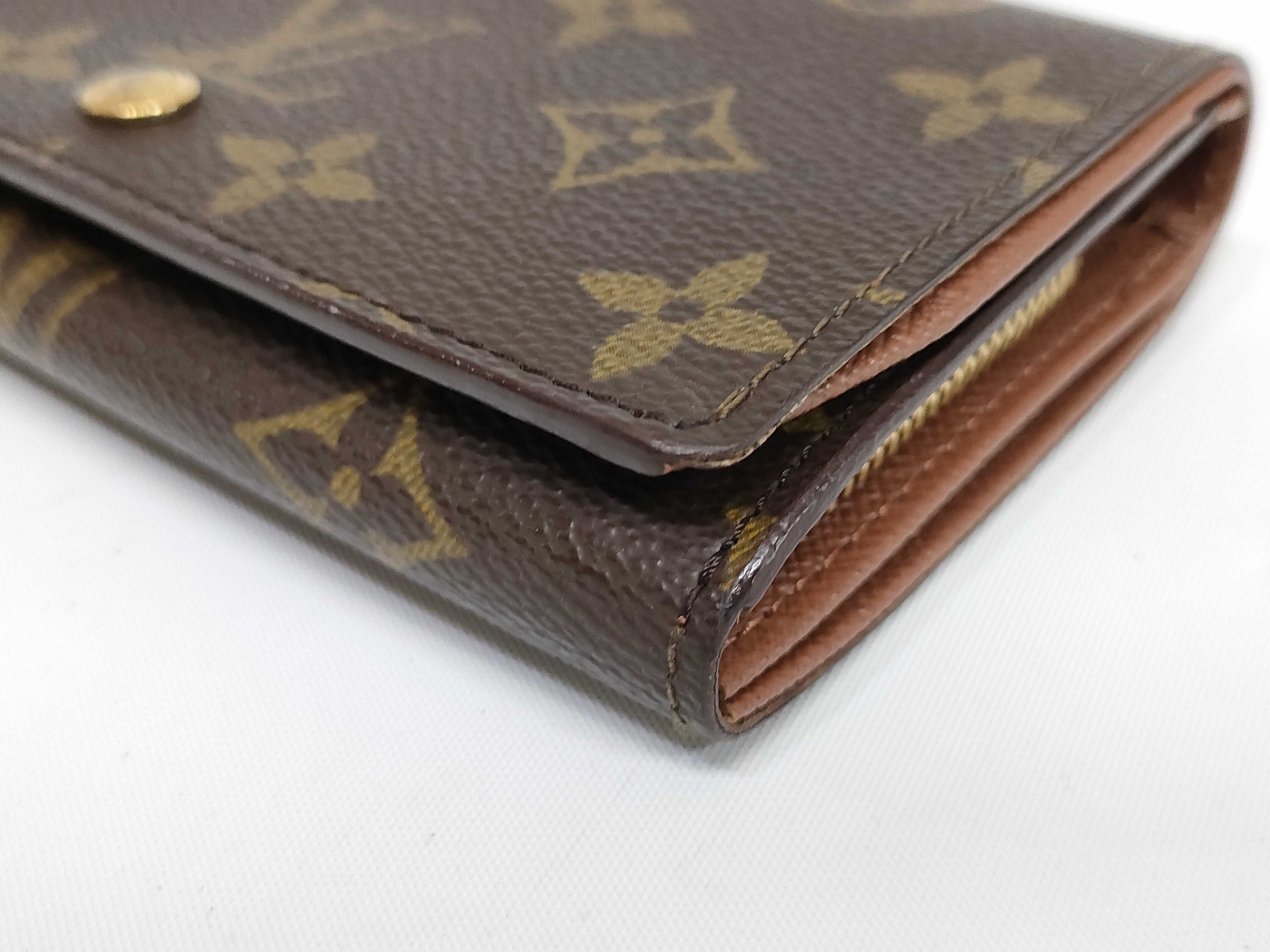 Monogram Wallet — view 3