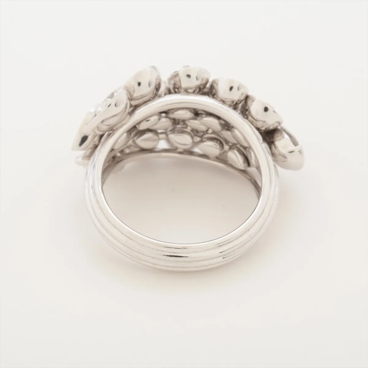 diamond ring, 750 (WG), 11.0g, size 51, GZJ344. Minor chips on the stone, — view 2
