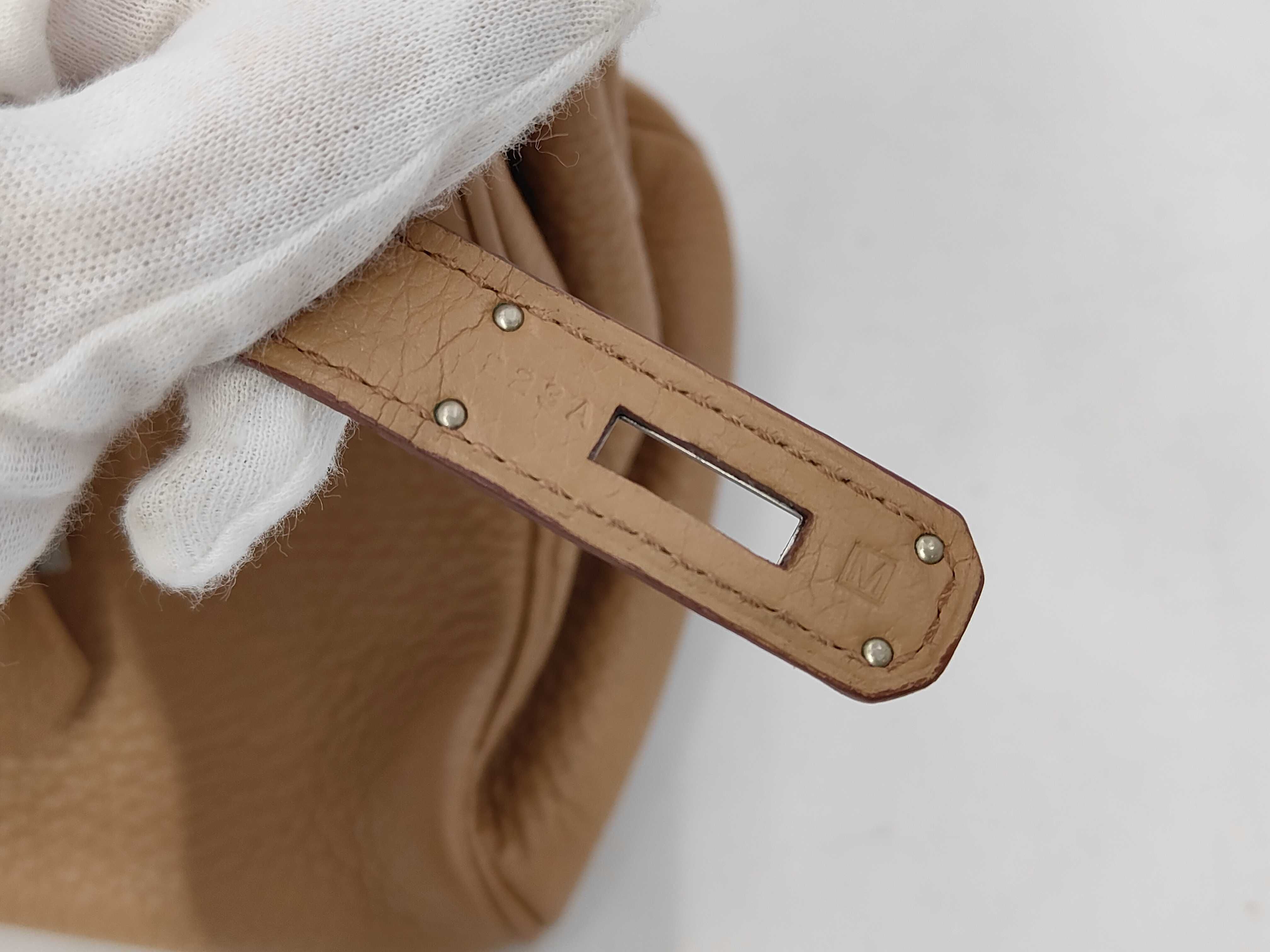 Birkin 30 Trench/Taurillon Leather/Silver Hardware/ M/Cadena Key Handbag — view 12