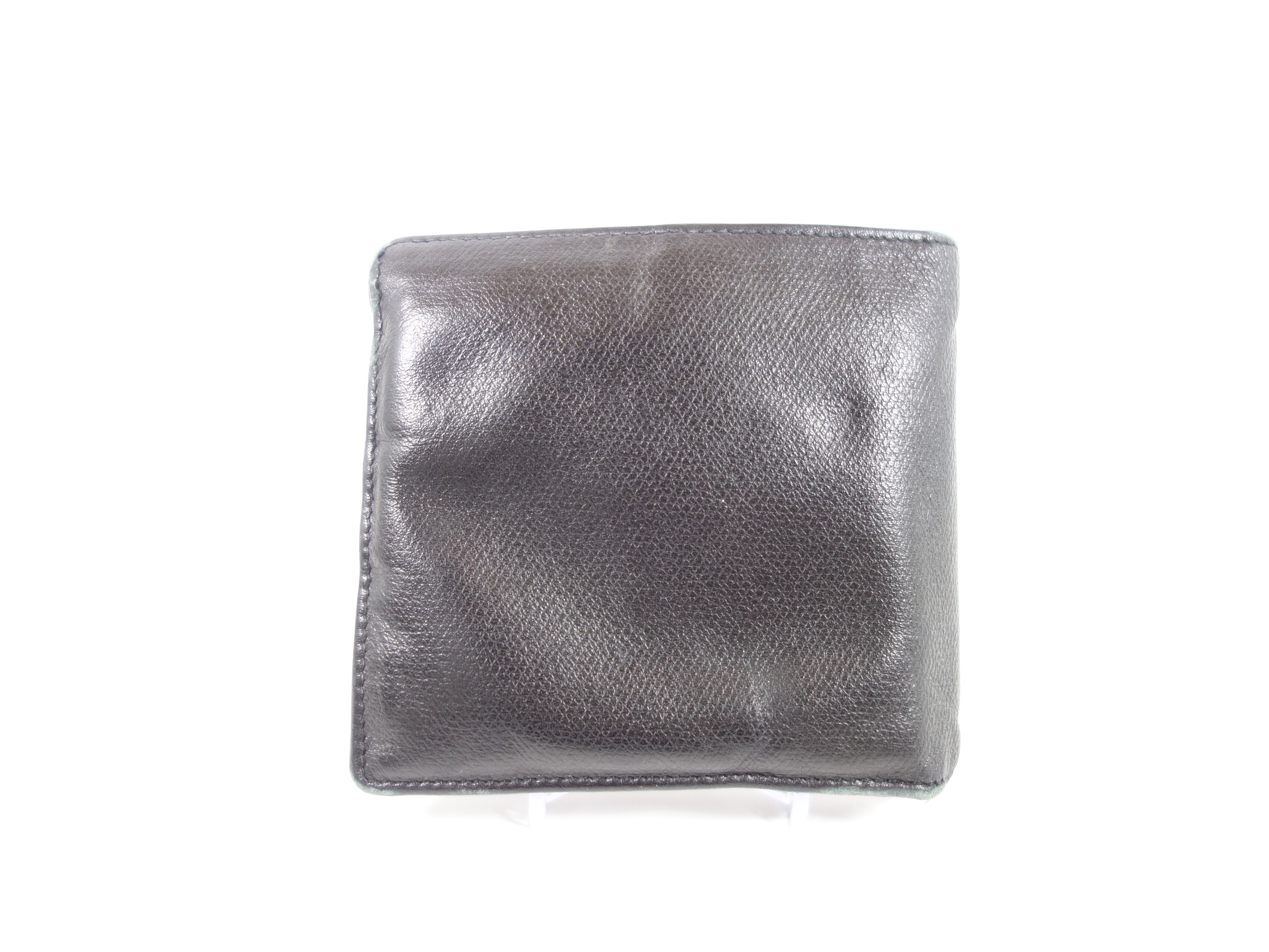 wallet — view 2