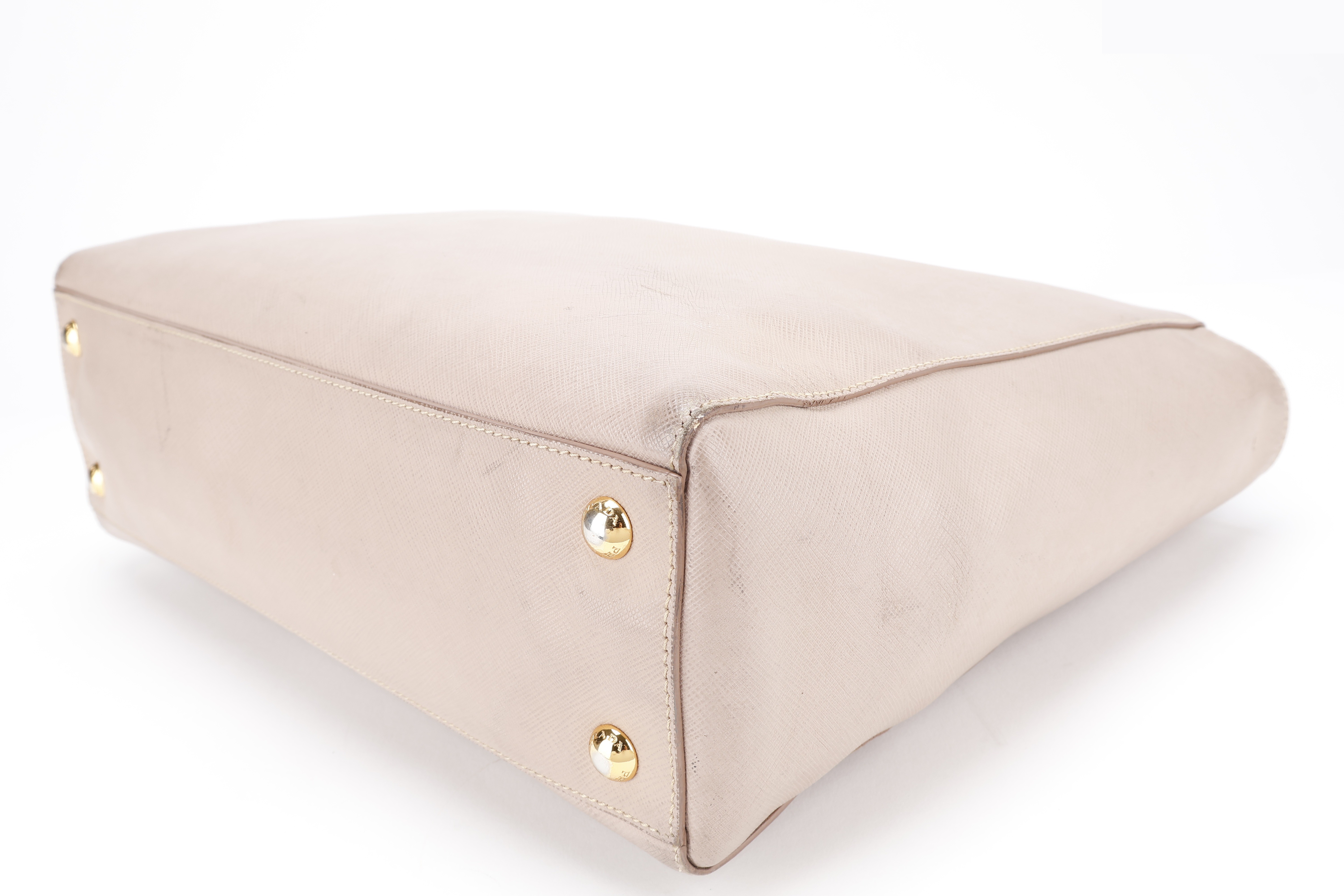TALL TOTE BAG BEIGE SAFFIANO GHW — view 6