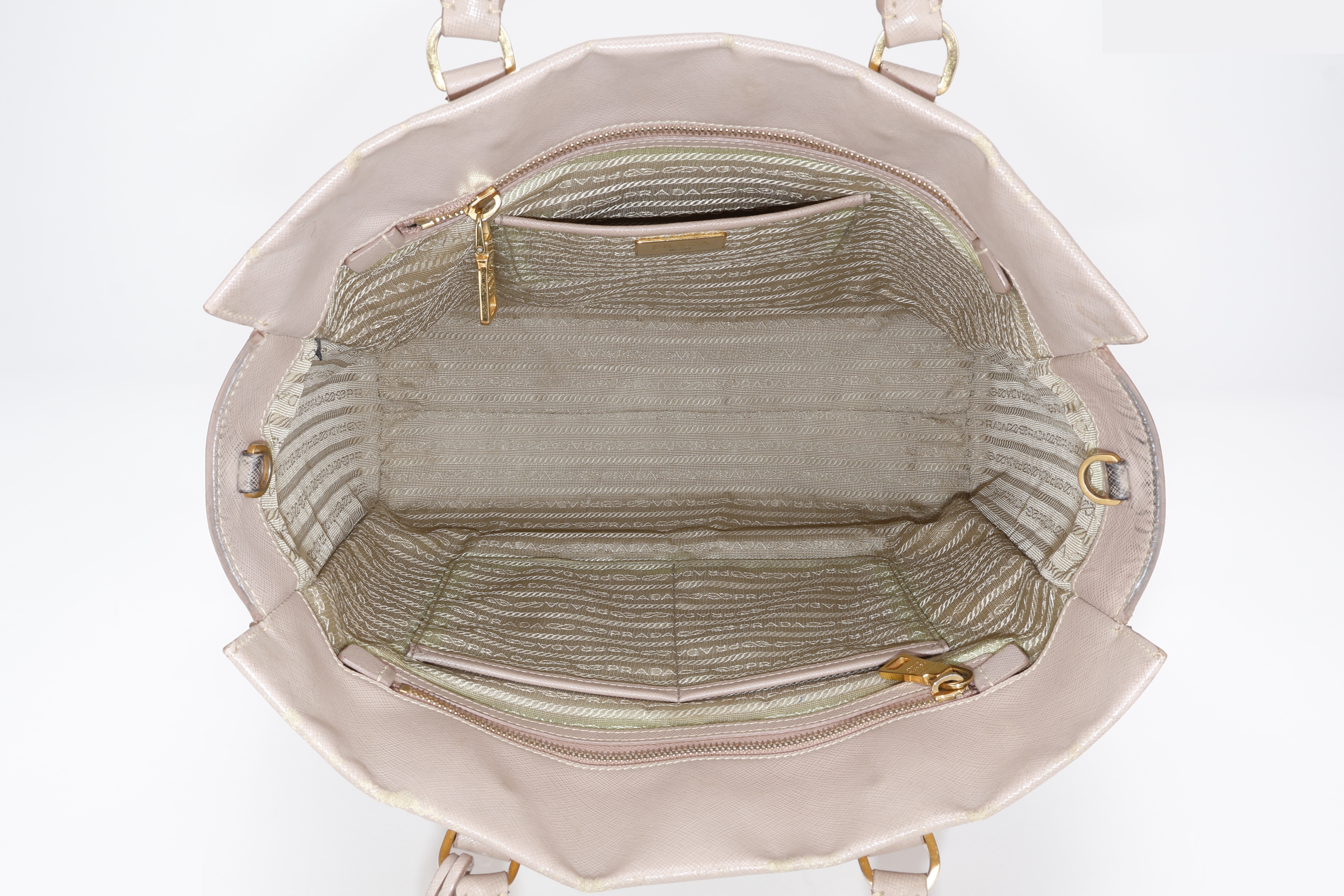TALL TOTE BAG BEIGE SAFFIANO GHW — view 10