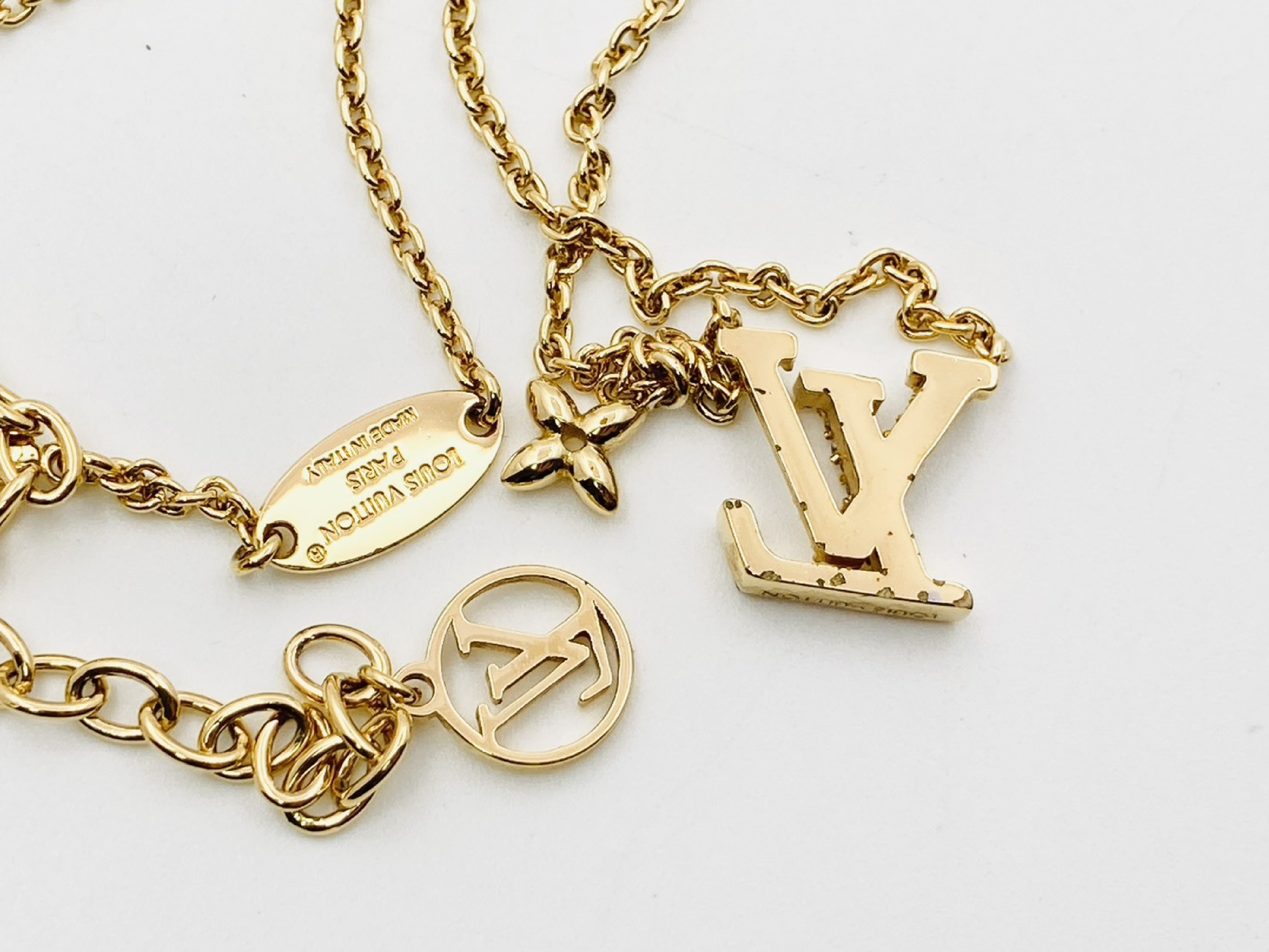 M00596 Collier LV Iconic Rhinestone Gold Necklace AK1294 — view 5