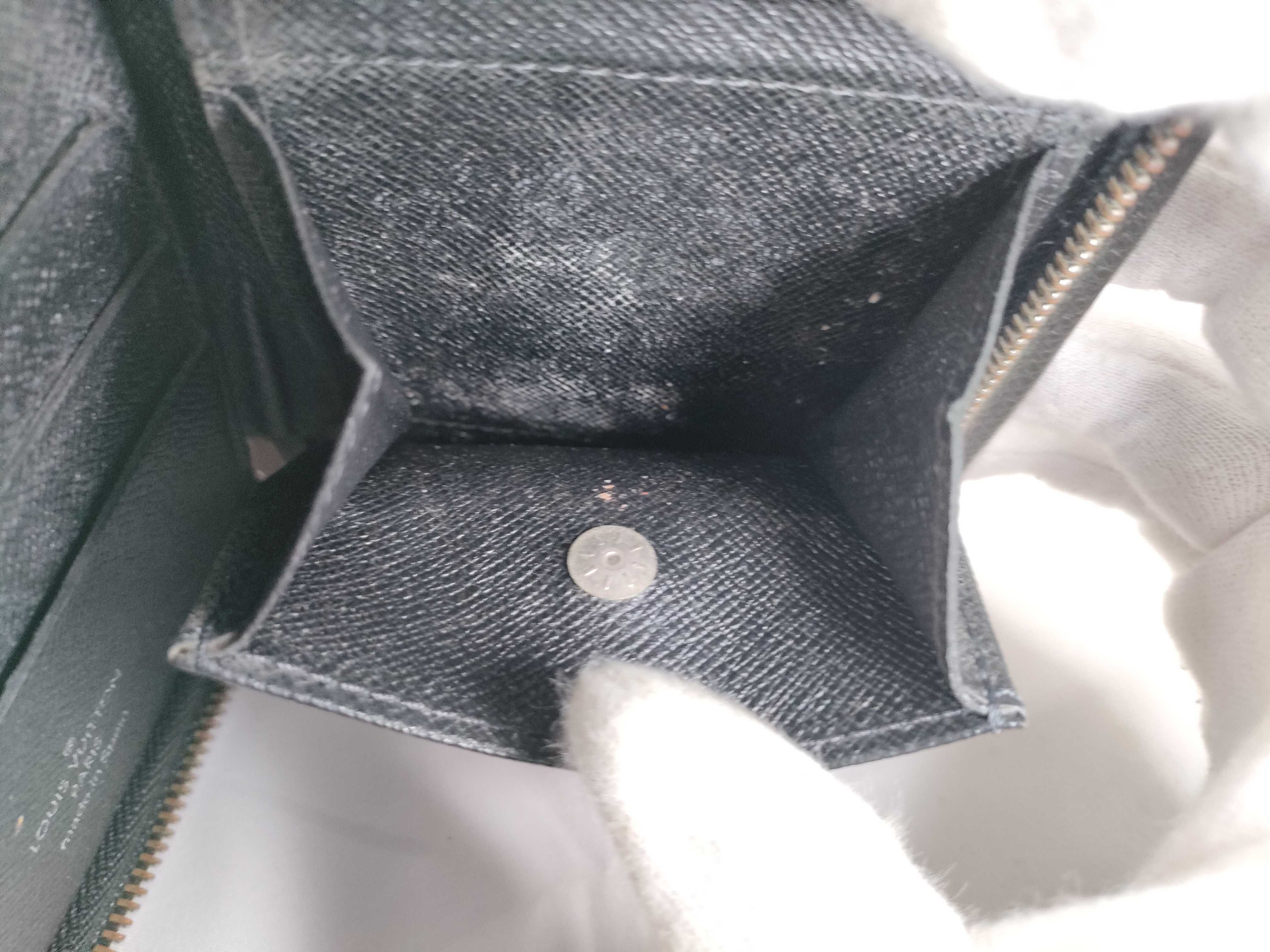 Taiga Leather Wallet — view 13