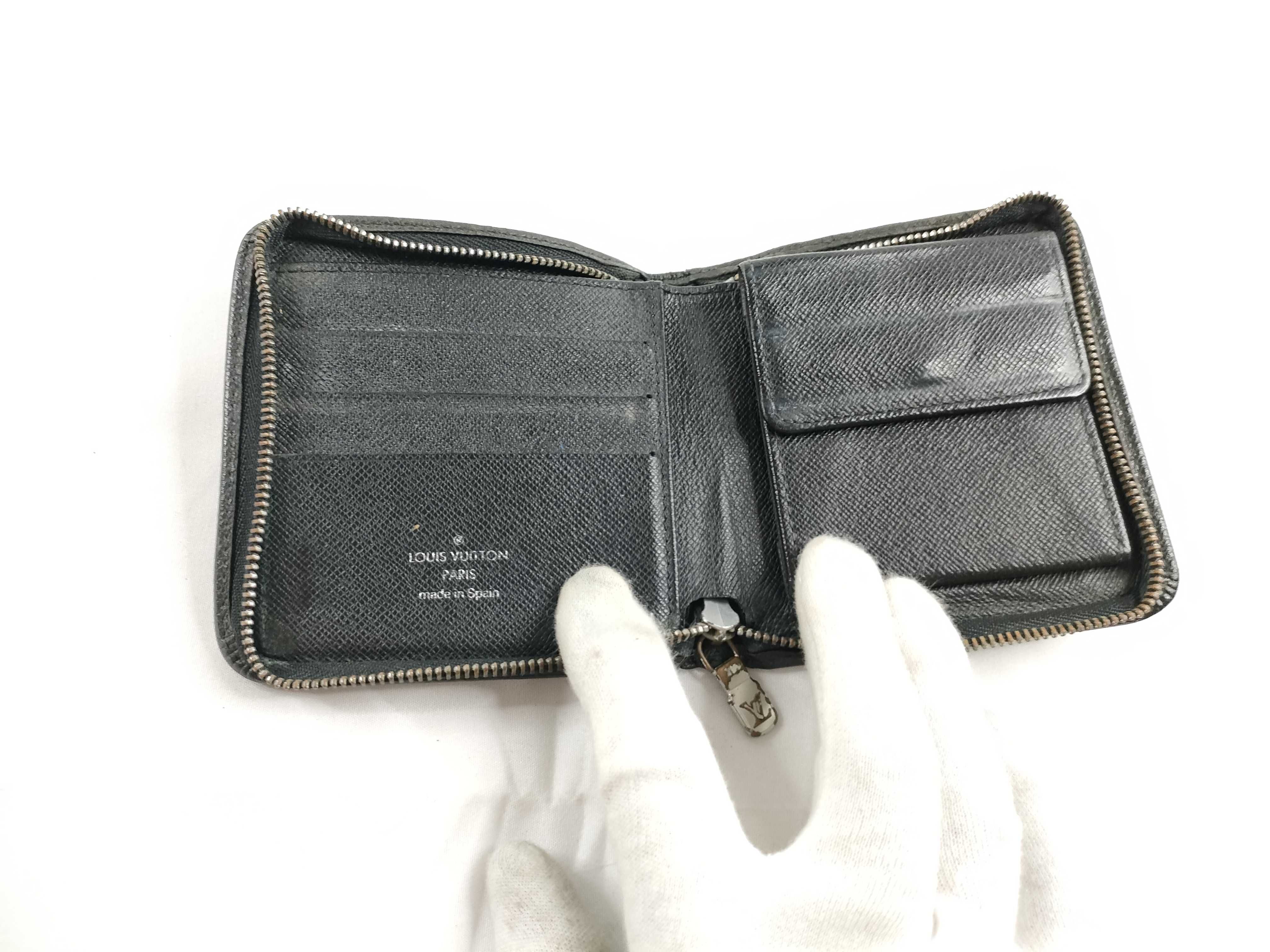 Taiga Leather Wallet — view 8