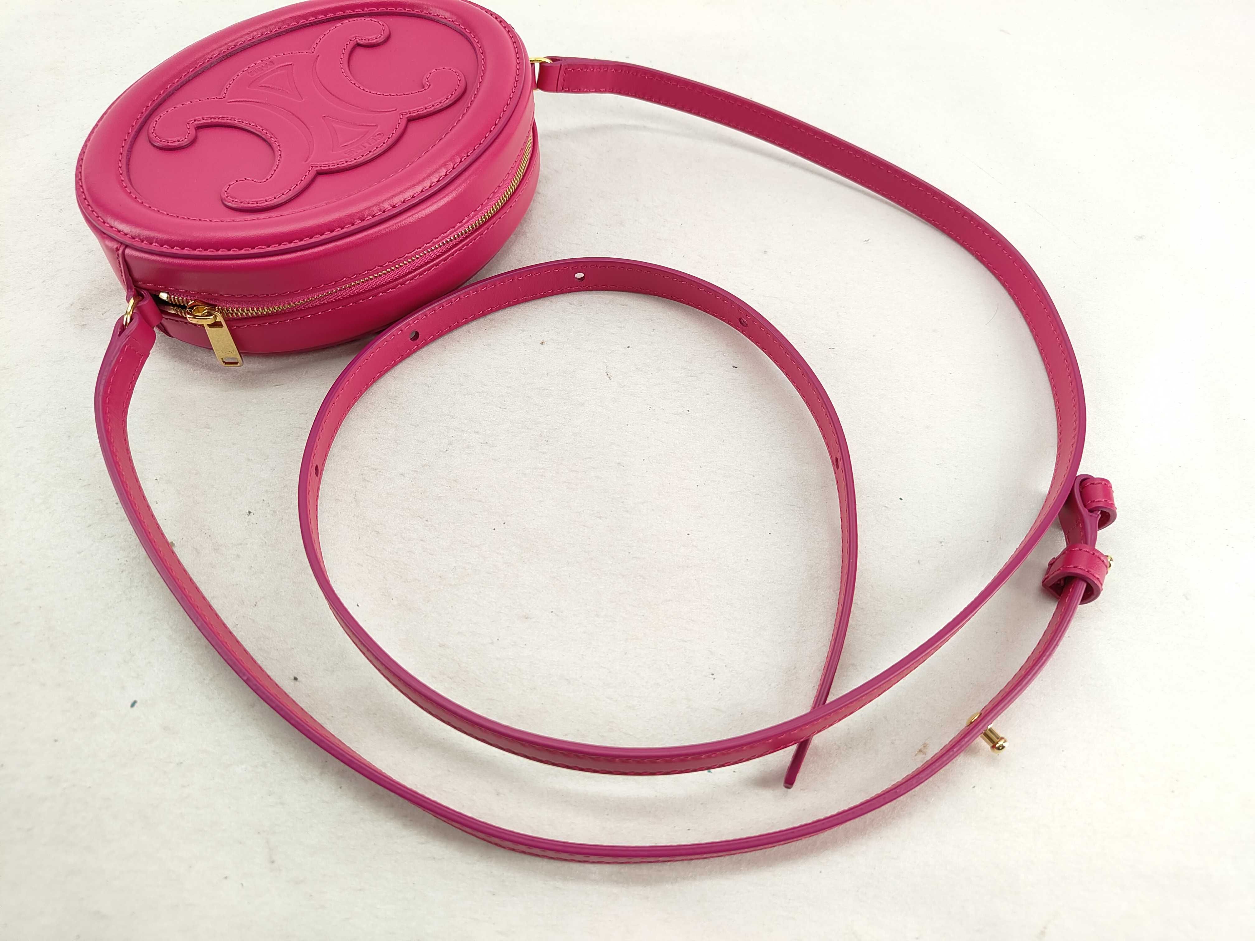 Oval Purse Cuir Triomphe Leather Shoulder Bag Pink Shoulder Bag — view 3