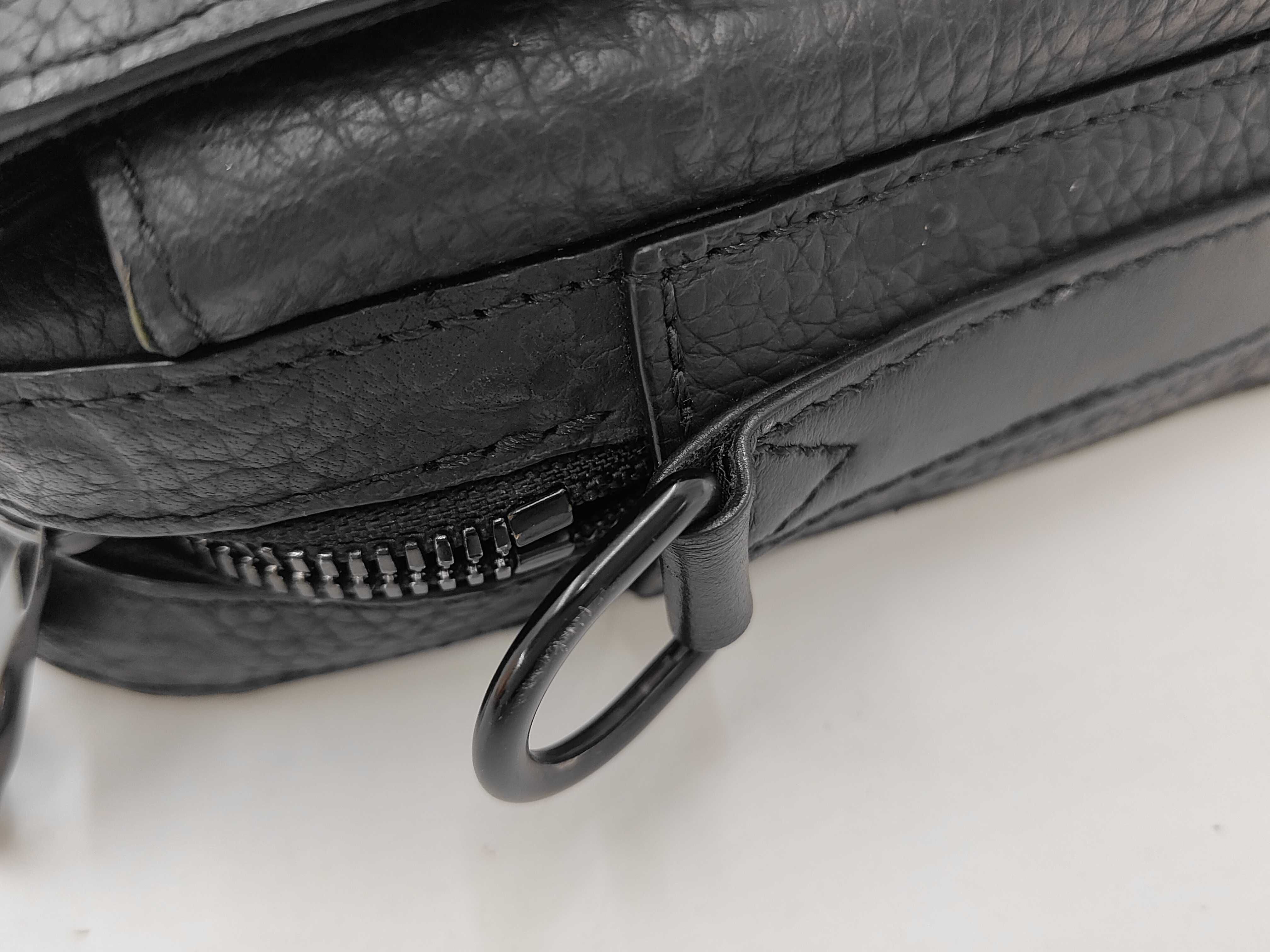 Monogram M57307 Taurillon Steamer Messenger Shoulder Bag — view 5