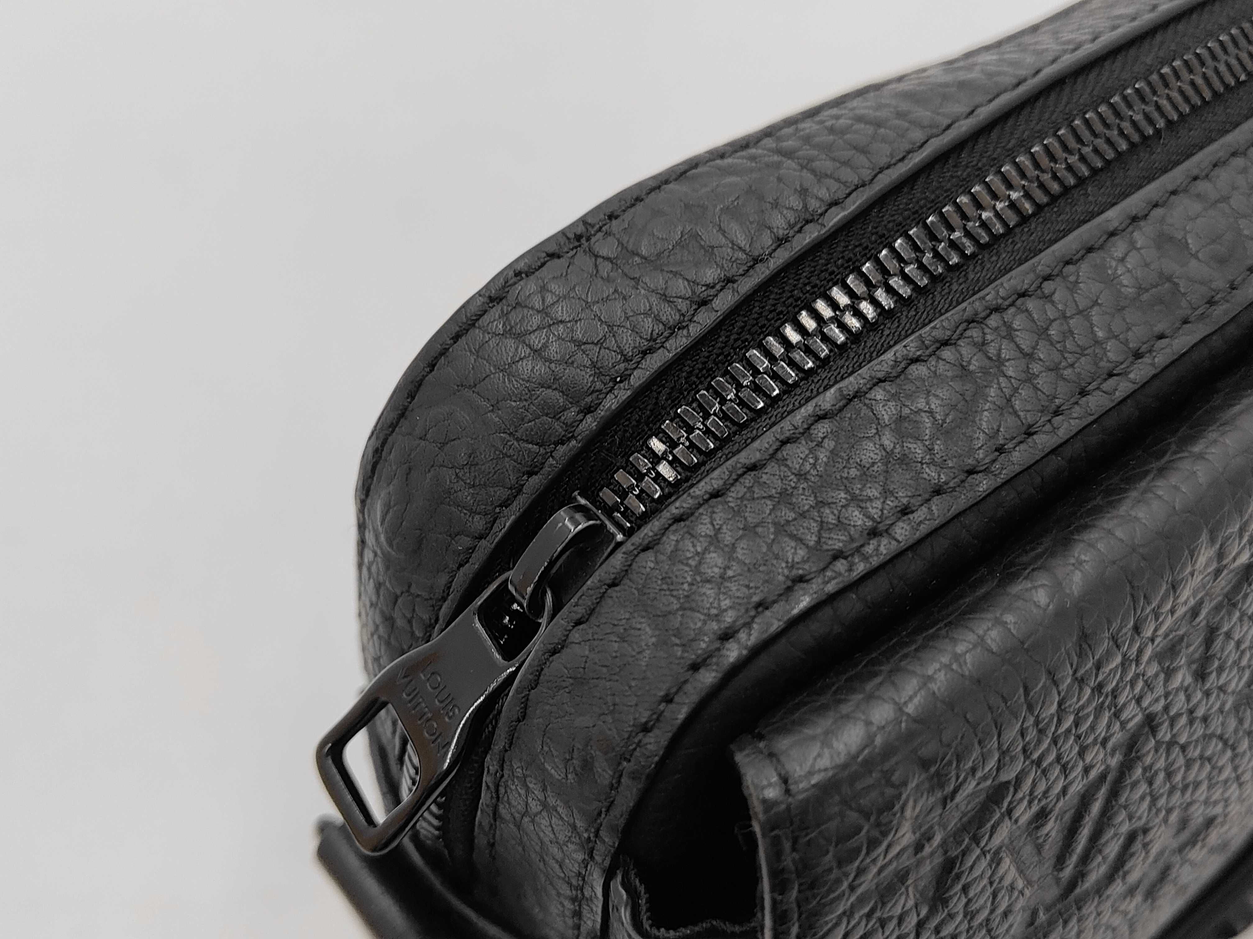 Monogram M57307 Taurillon Steamer Messenger Shoulder Bag — view 10