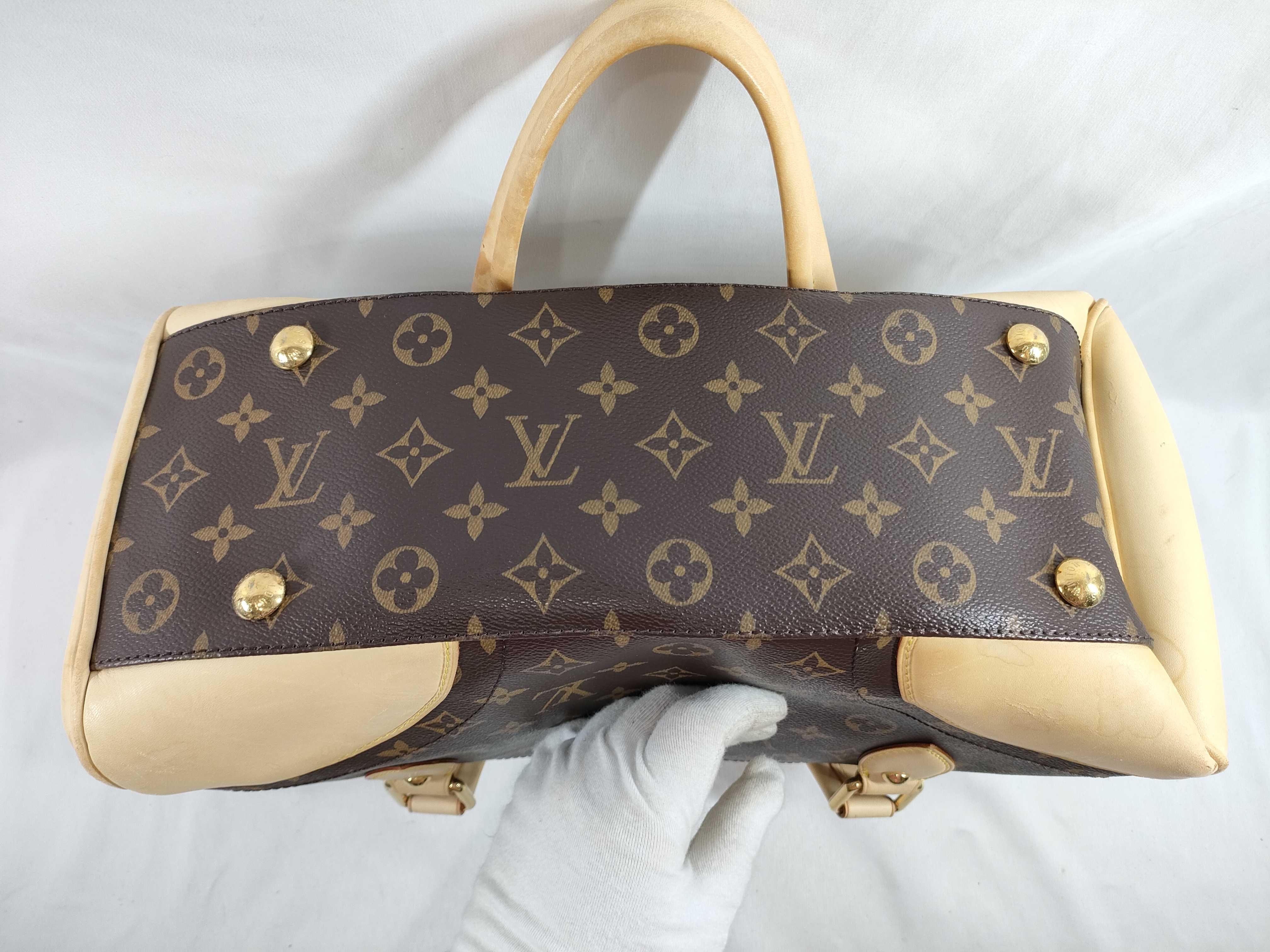 Monogram M40120 Beverly GM Handbag — view 7