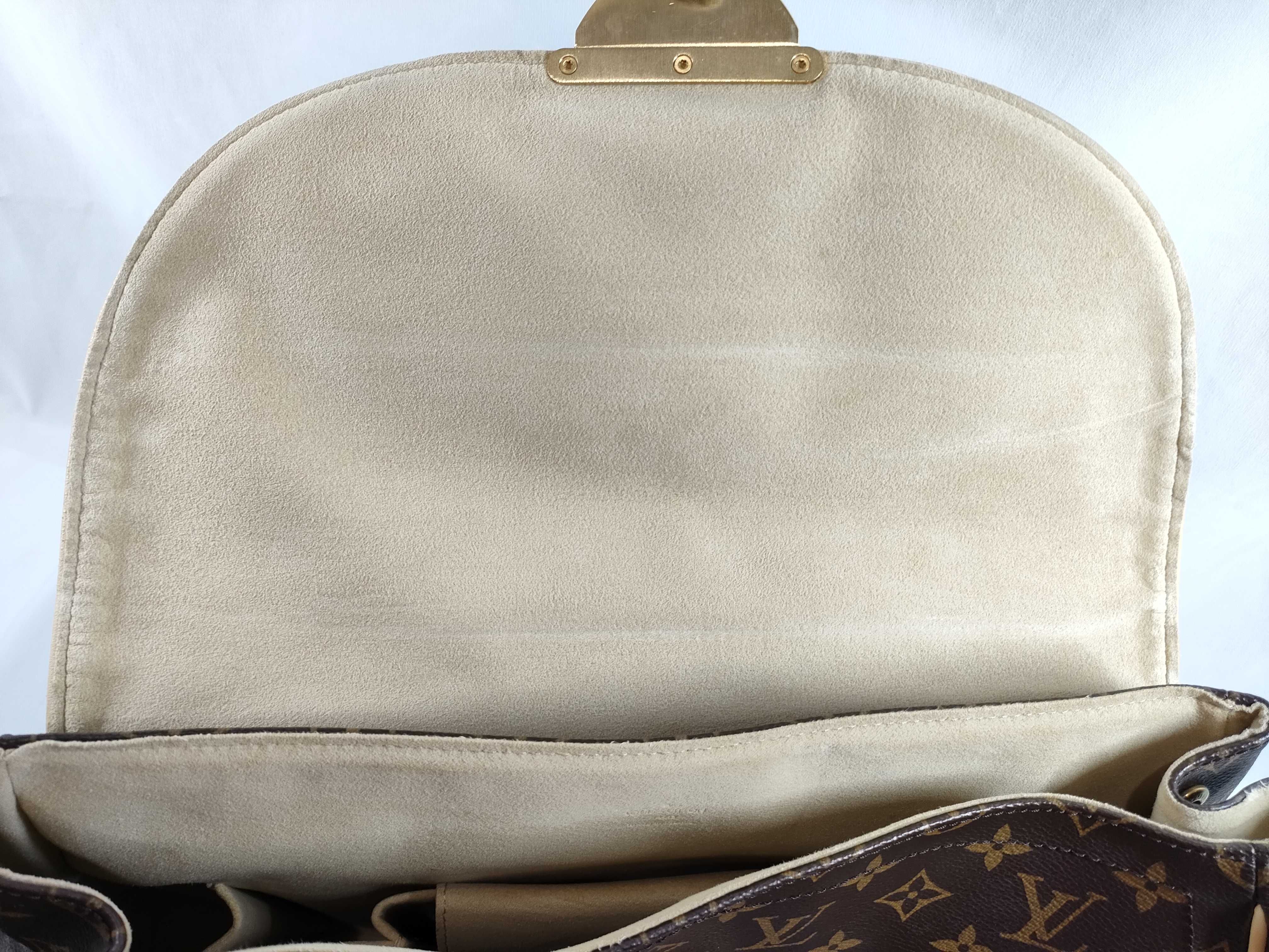Monogram M40120 Beverly GM Handbag — view 8
