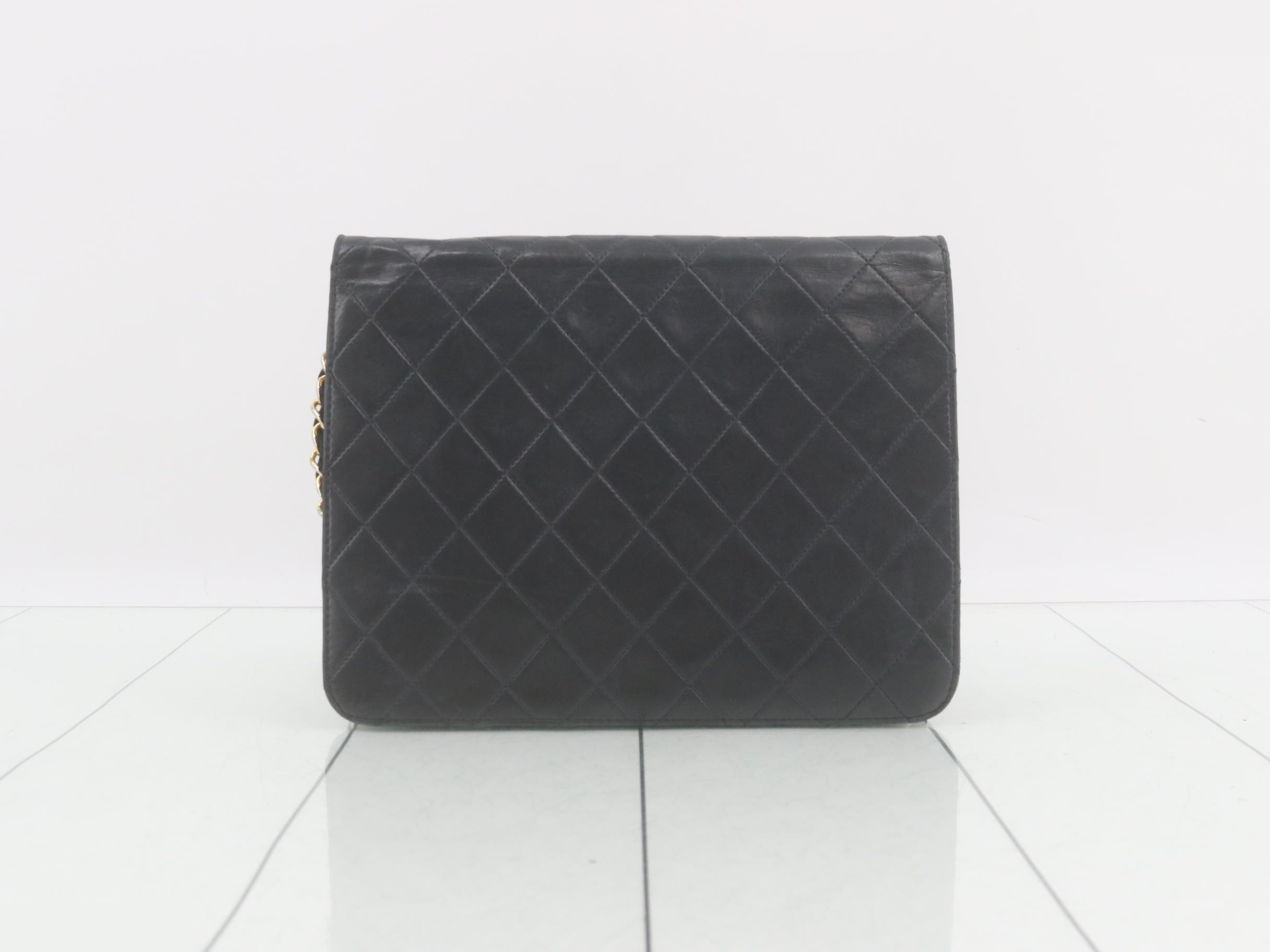 Matelasse shoulder bag — view 2