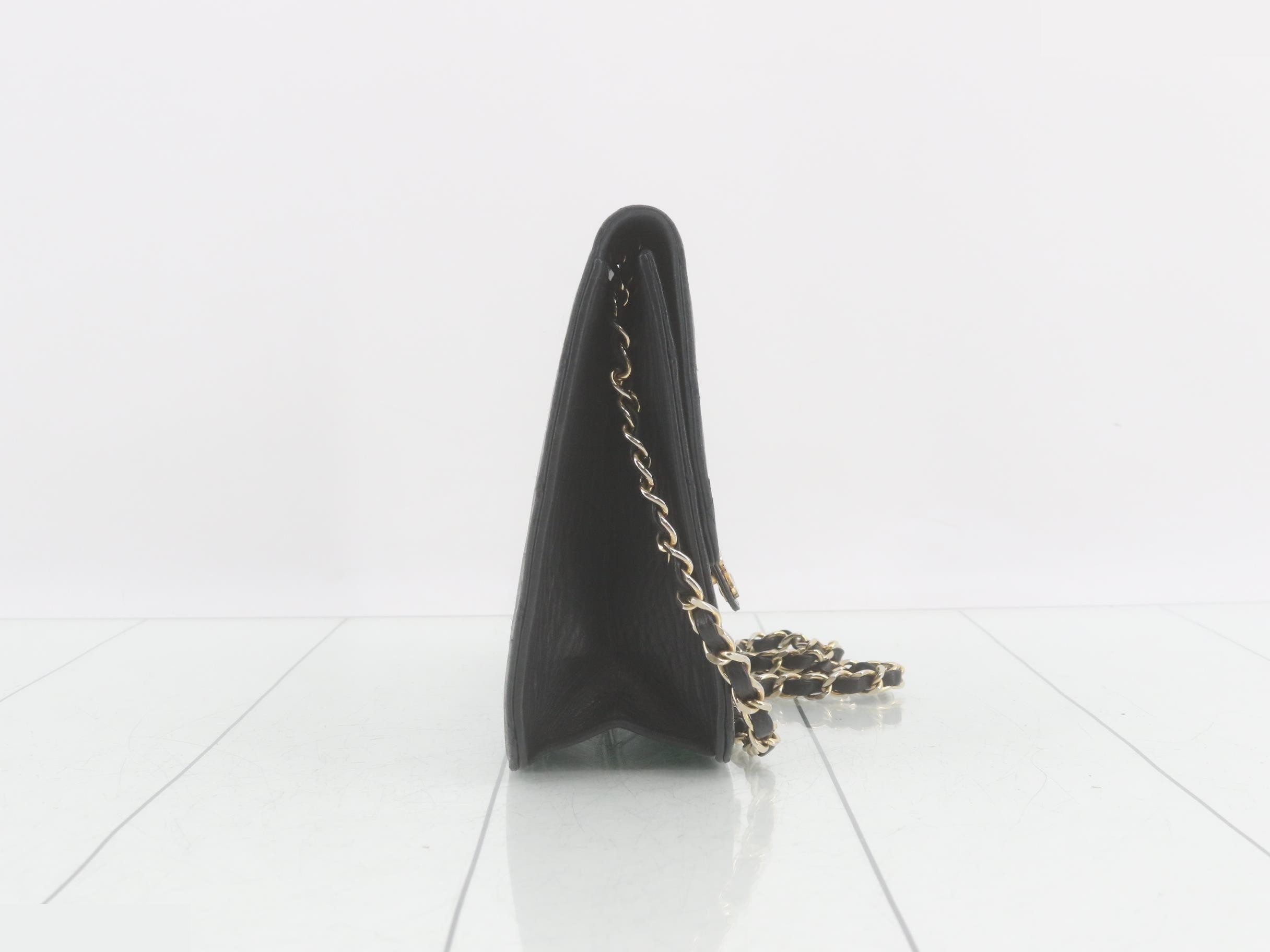 Matelasse shoulder bag — view 4