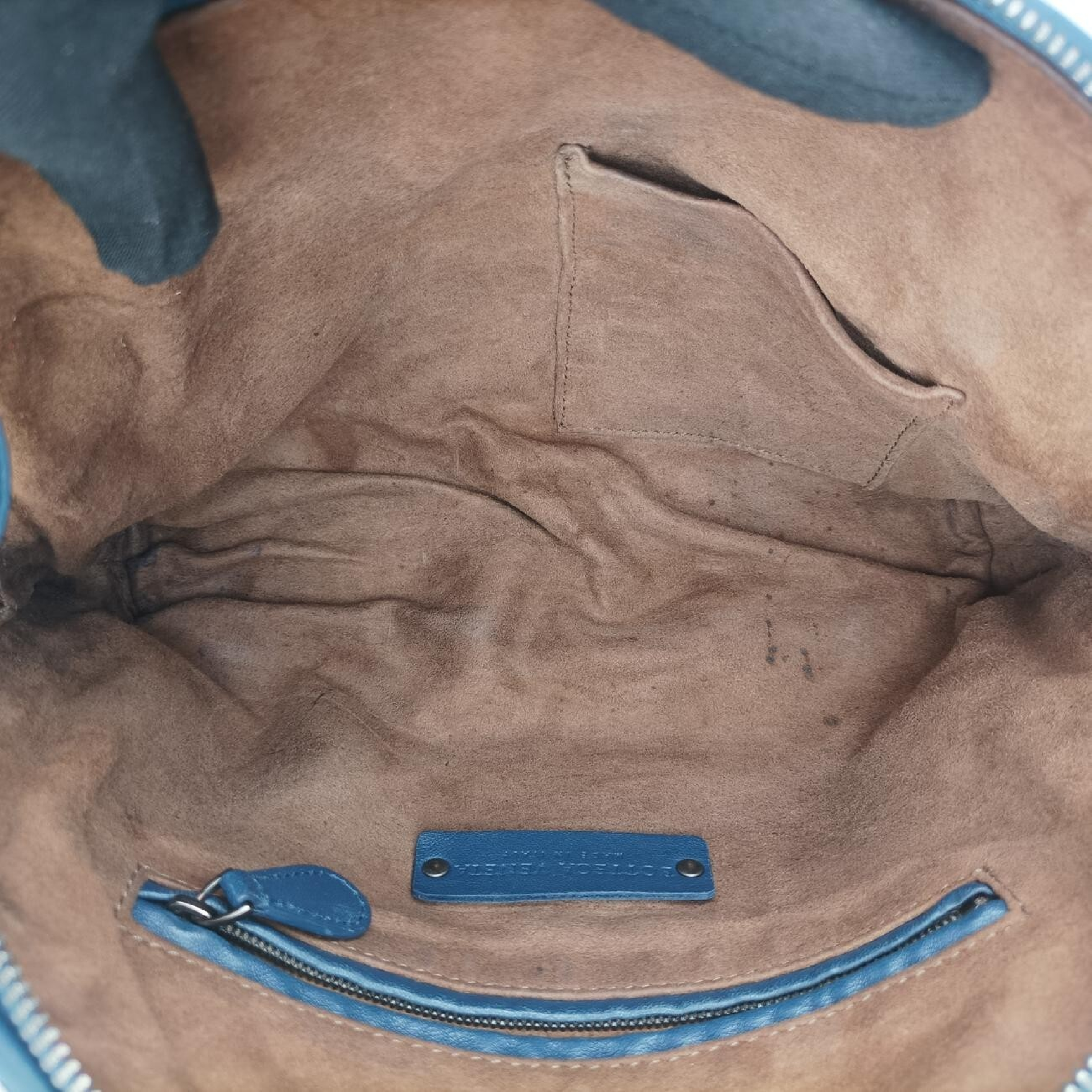 Nodini Intrecciato Blue Lambskin Shoulder Bag B06148949B — view 6