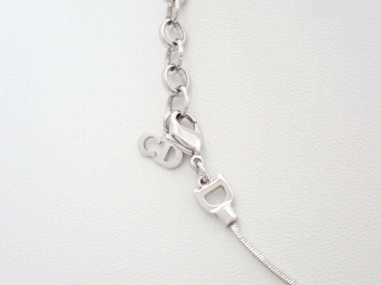 Necklace, neck circumference approximately 37 cm — view 2