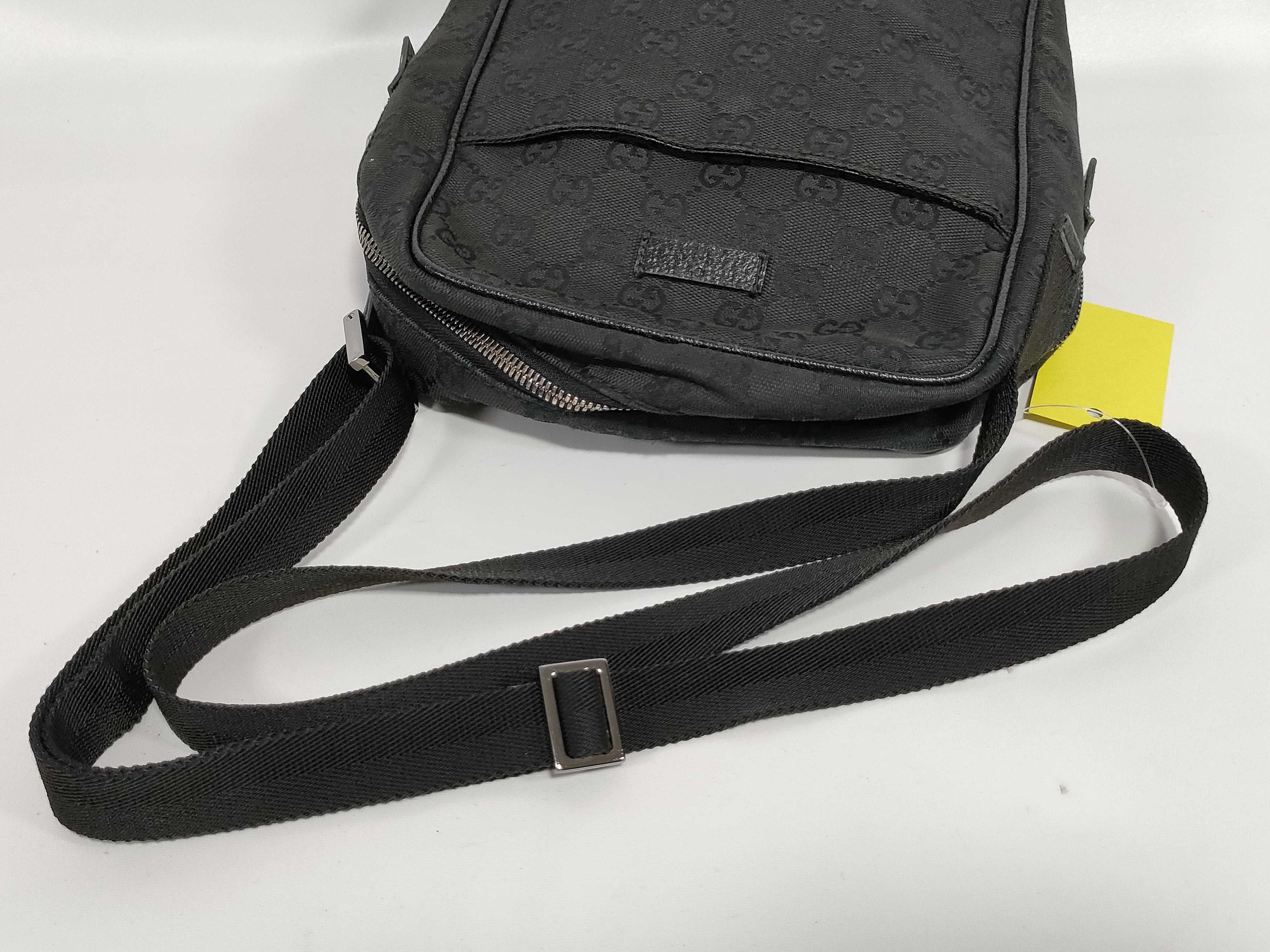 GG Canvas 7037769 Shoulder Bag — view 3