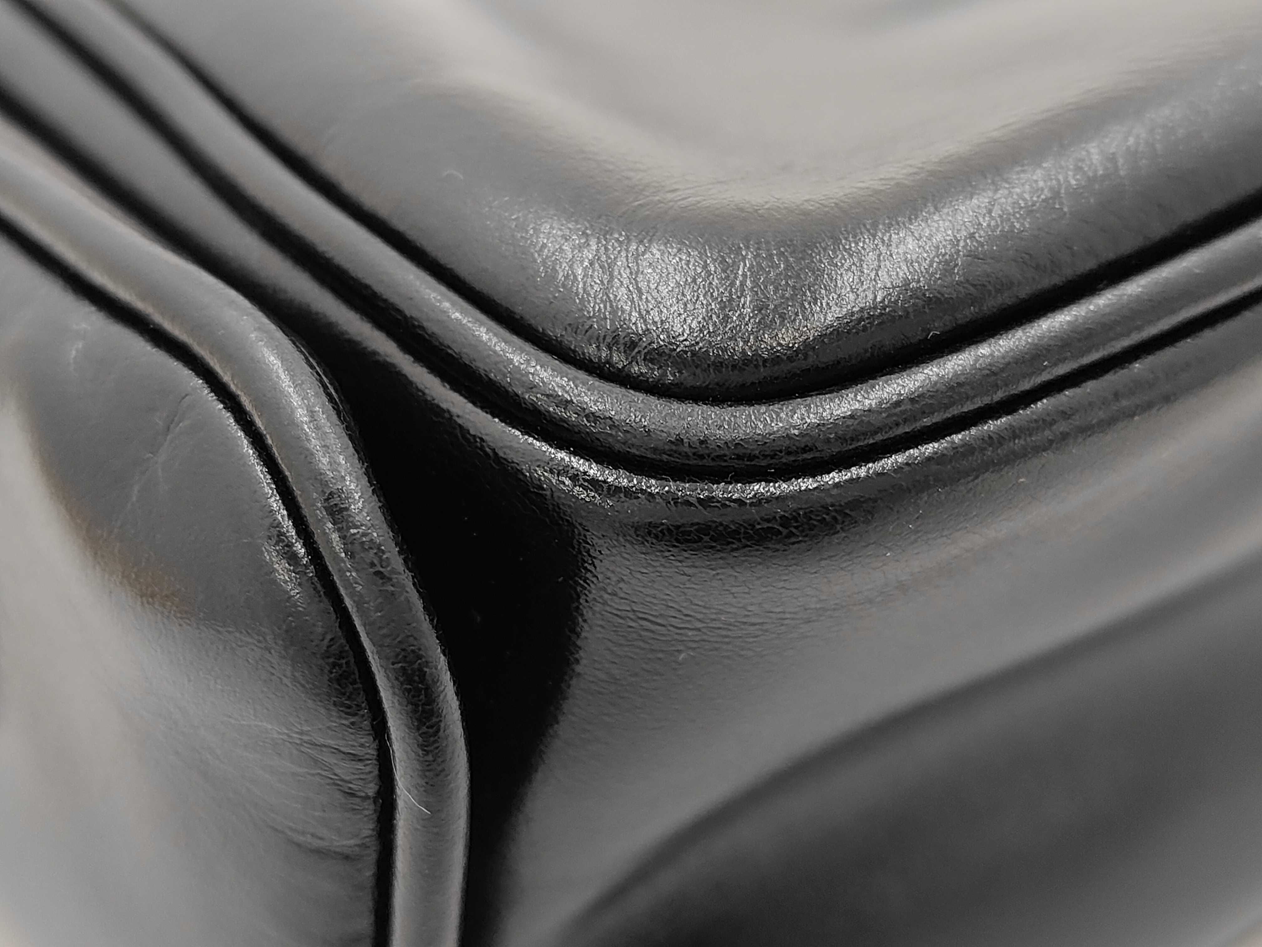 Cargo Wearable Wallet Shoulder Bag — view 4