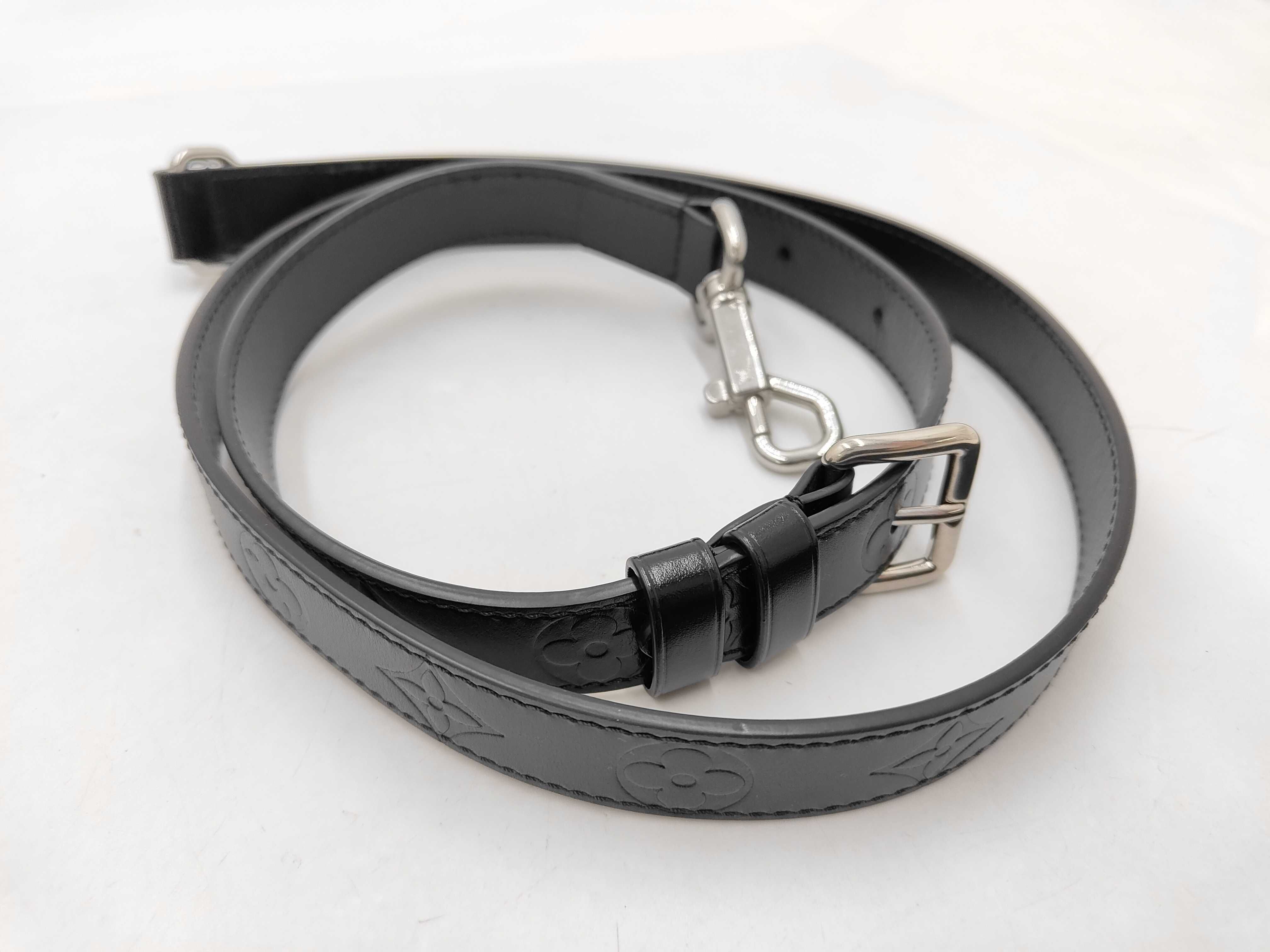 Cargo Wearable Wallet Shoulder Bag — view 8
