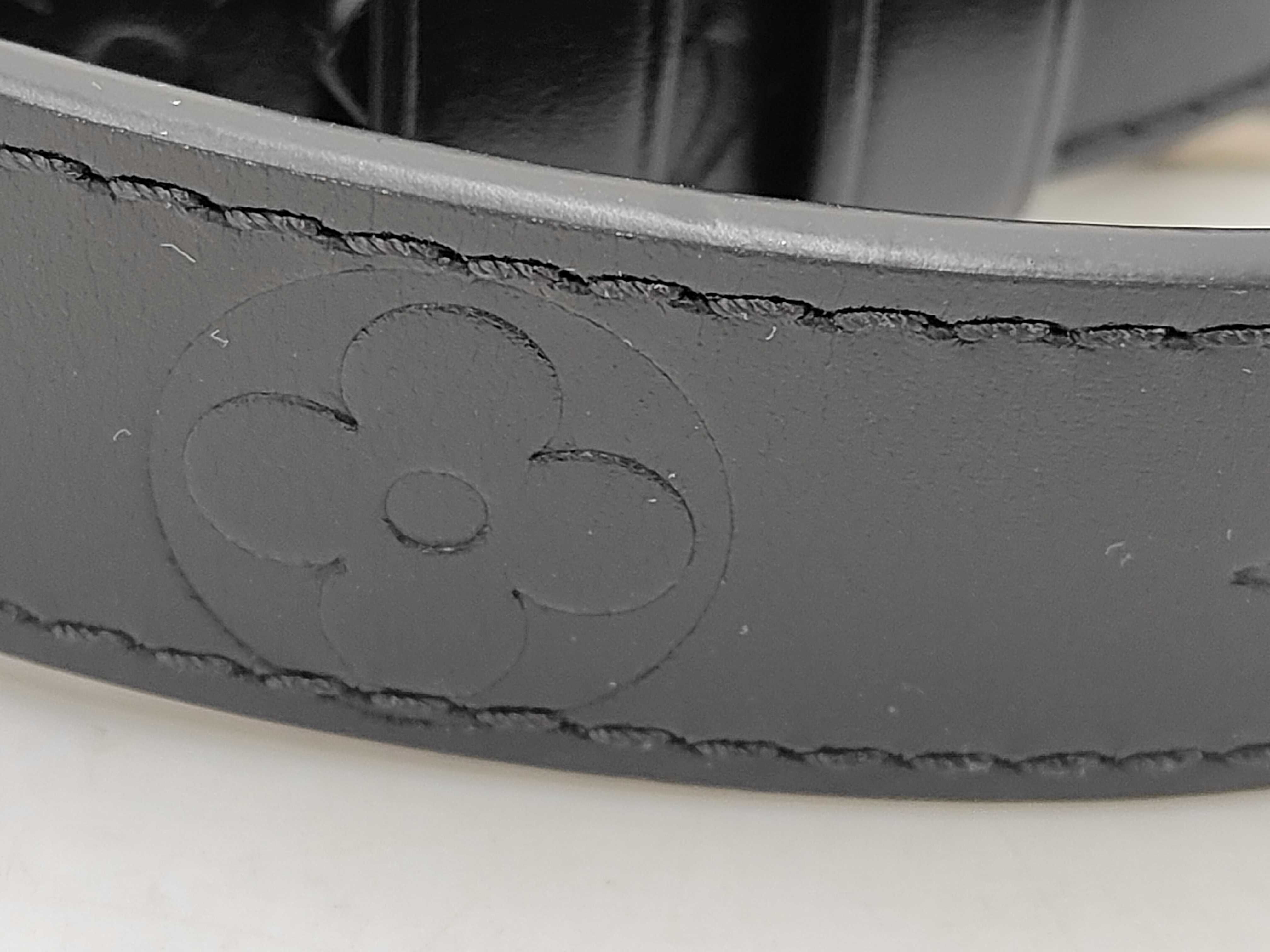 Cargo Wearable Wallet Shoulder Bag — view 9
