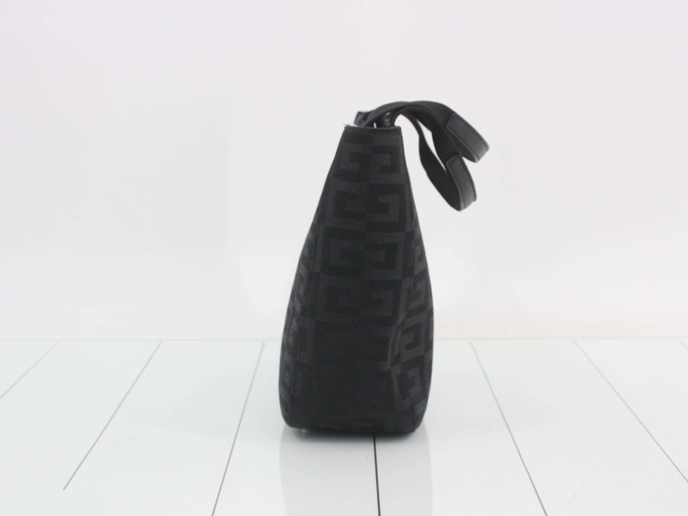 G logo handbag — view 4