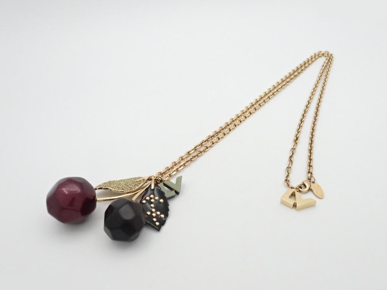 Cherry motif necklace, chain approximately 81cm — view 3