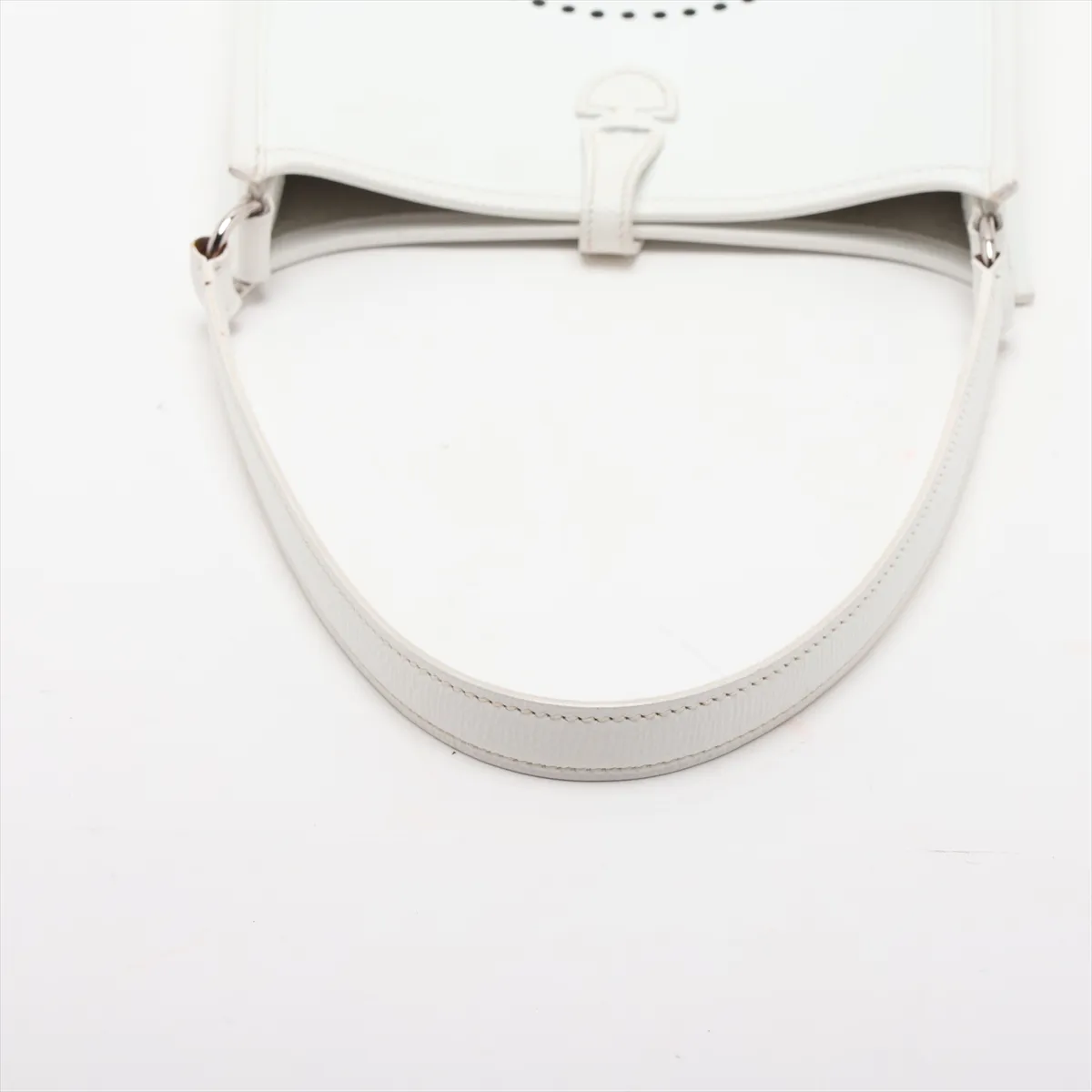 Evelyne 16 TPM Amazon Veau Epsom White Silver Hardware I: 2005 — view 5