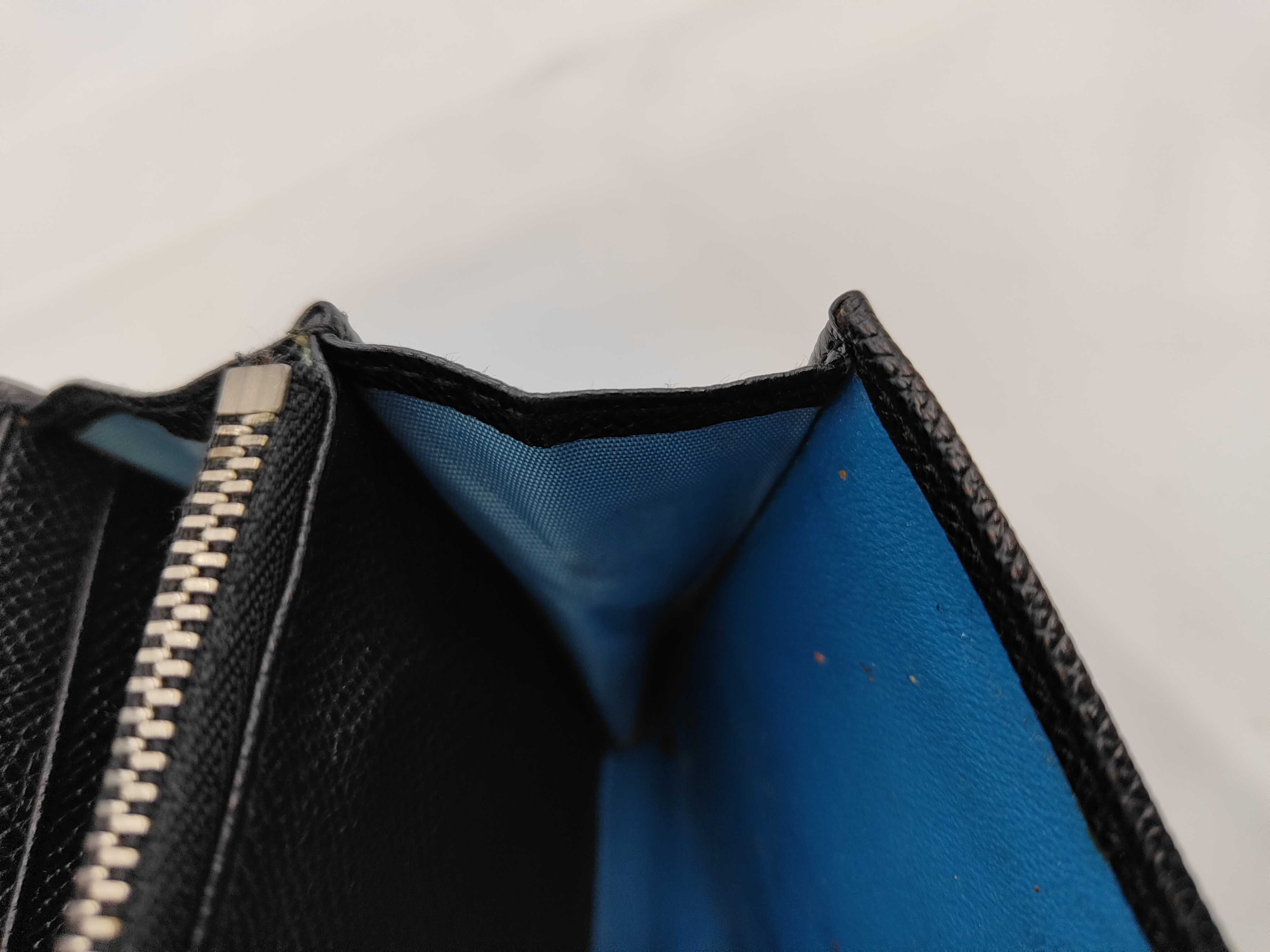 B.zero1 Leather Wallet — view 10