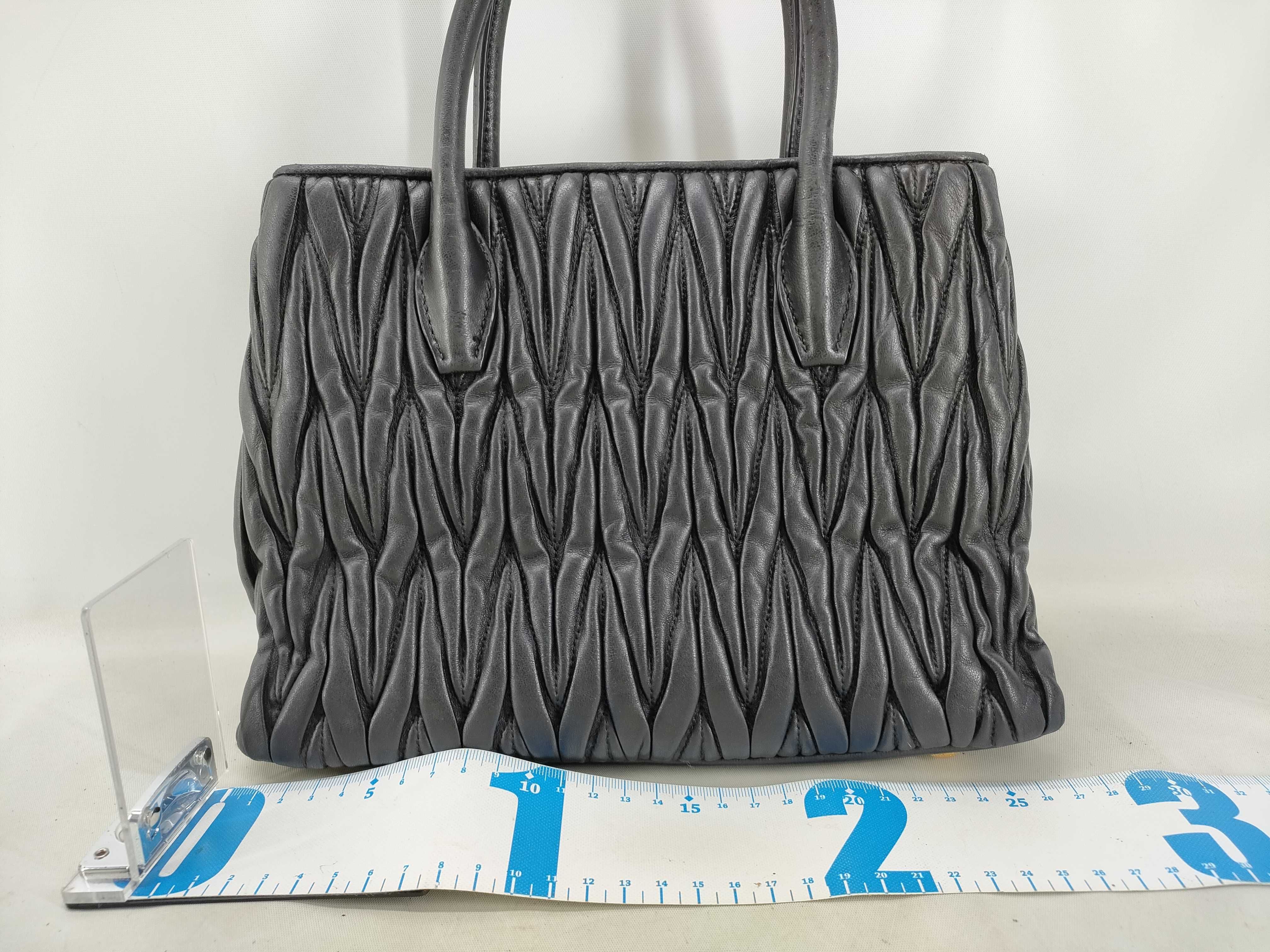 Matelassé Handbag Leather Bag Handbag — view 2