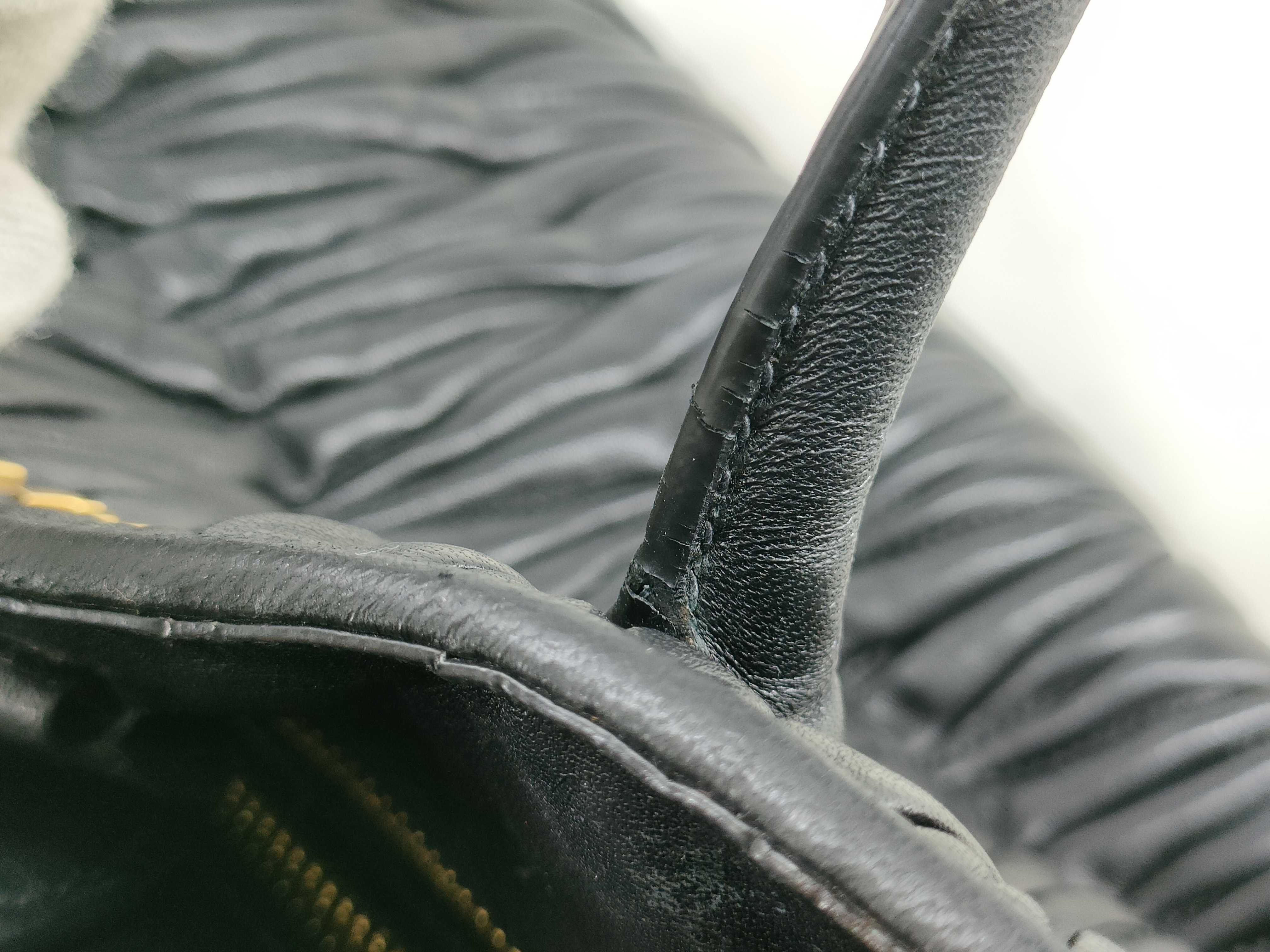 Matelassé Handbag Leather Bag Handbag — view 7