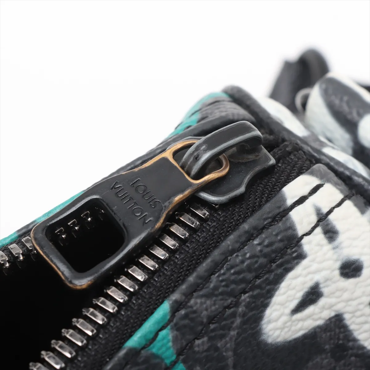 Monogram Eclipse Graffiti Keepall Bandouliere 25 M21399 Black RFID Reactive — view 11