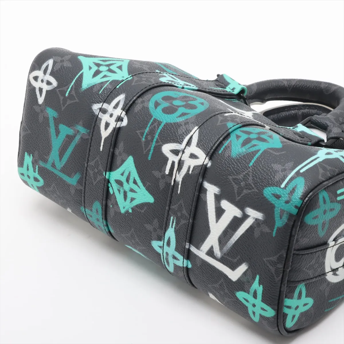 Monogram Eclipse Graffiti Keepall Bandouliere 25 M21399 Black RFID Reactive — view 3