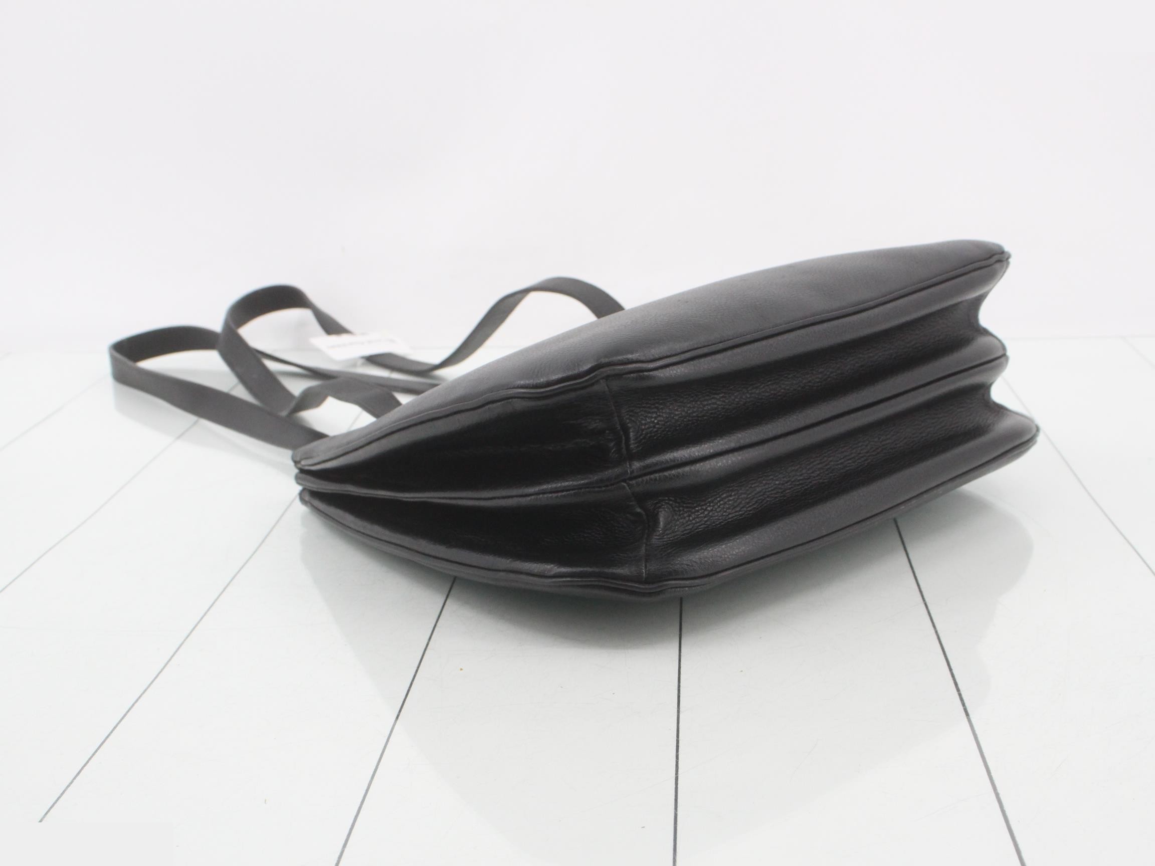 Leather shoulder bag — view 5