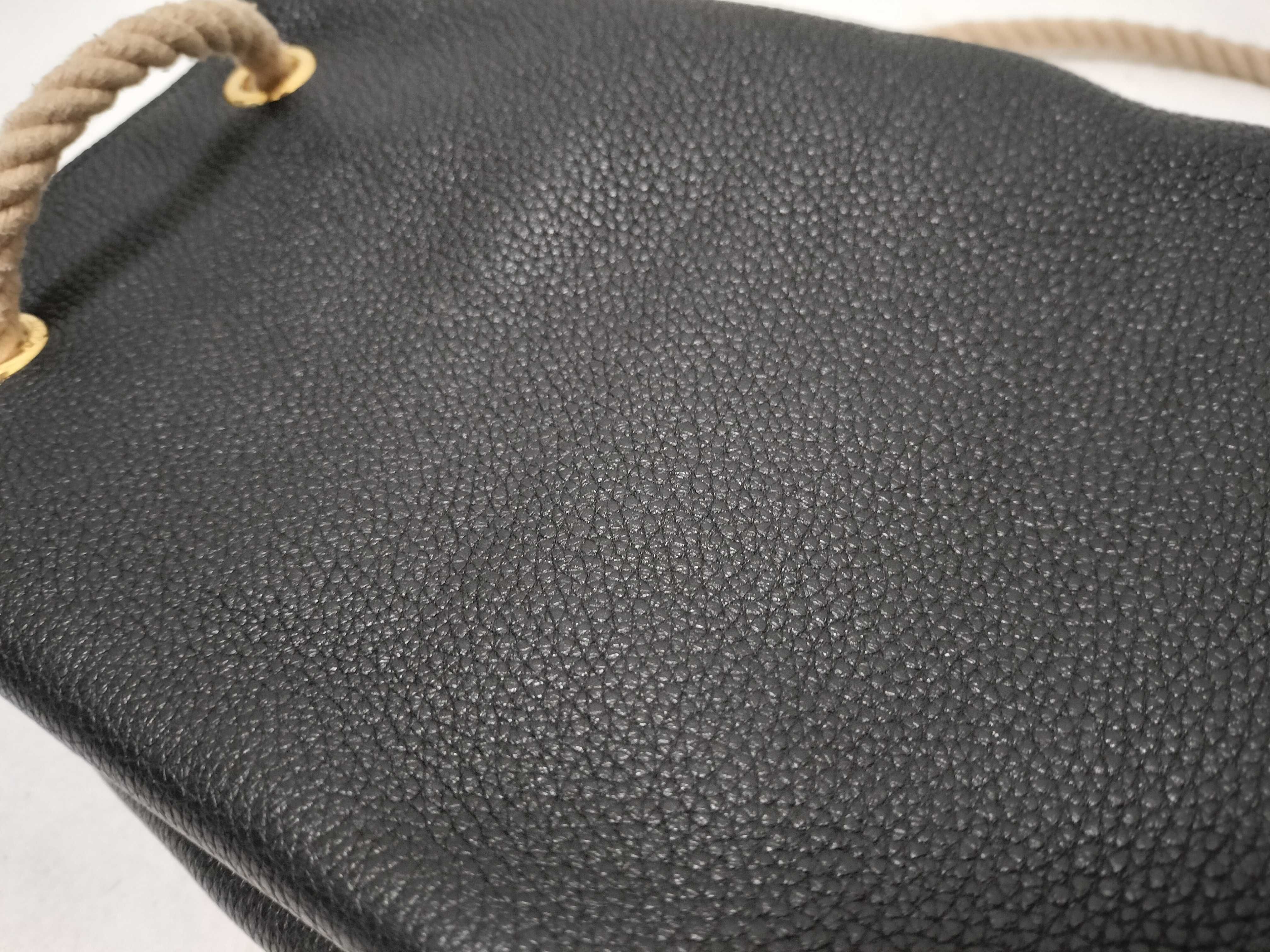 shoulder bag — view 14
